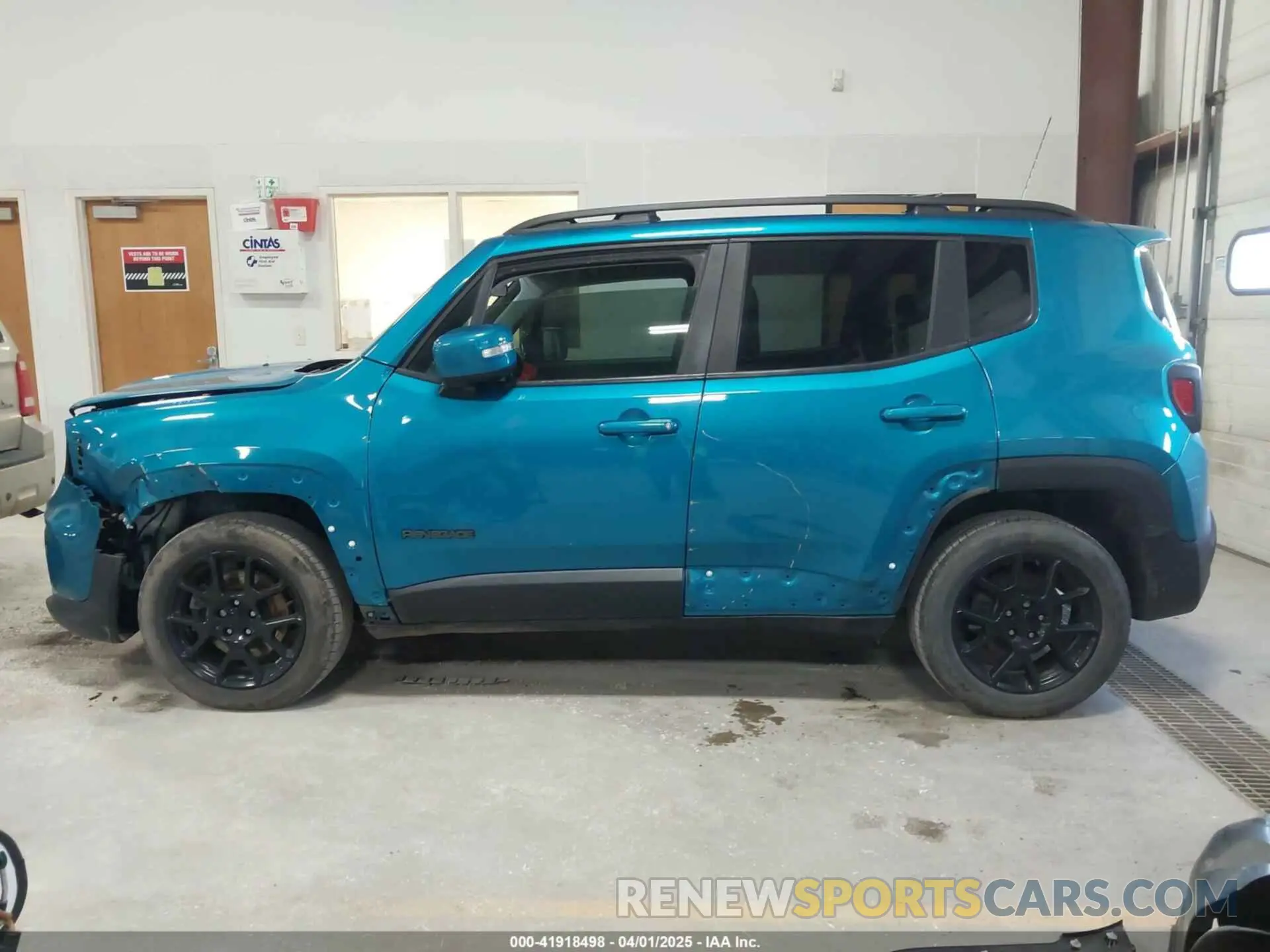 15 Photograph of a damaged car ZACNJABB0LPL09308 JEEP RENEGADE 2020