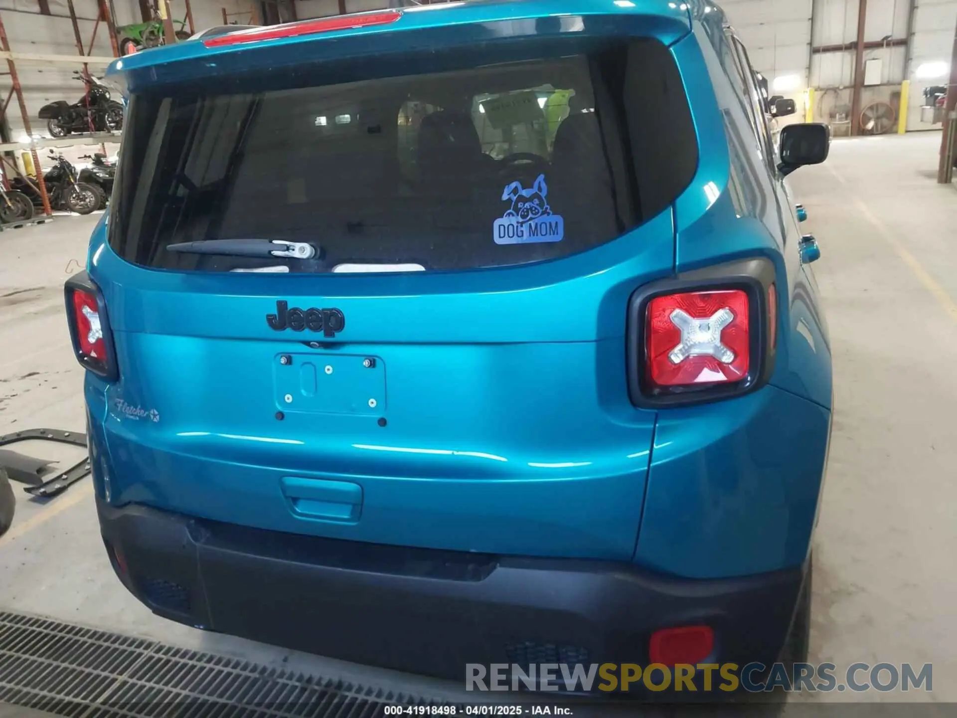 17 Photograph of a damaged car ZACNJABB0LPL09308 JEEP RENEGADE 2020