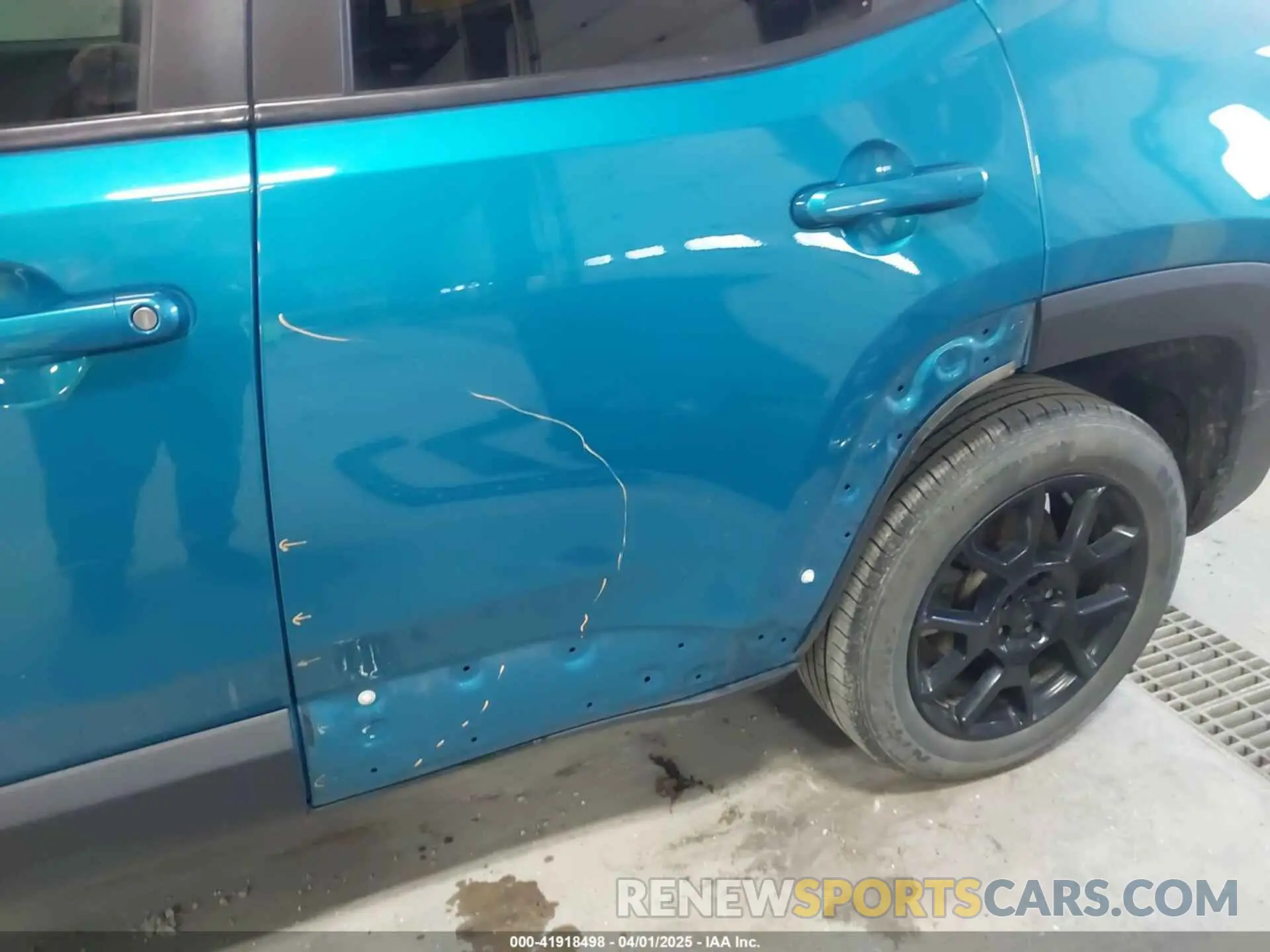 18 Photograph of a damaged car ZACNJABB0LPL09308 JEEP RENEGADE 2020