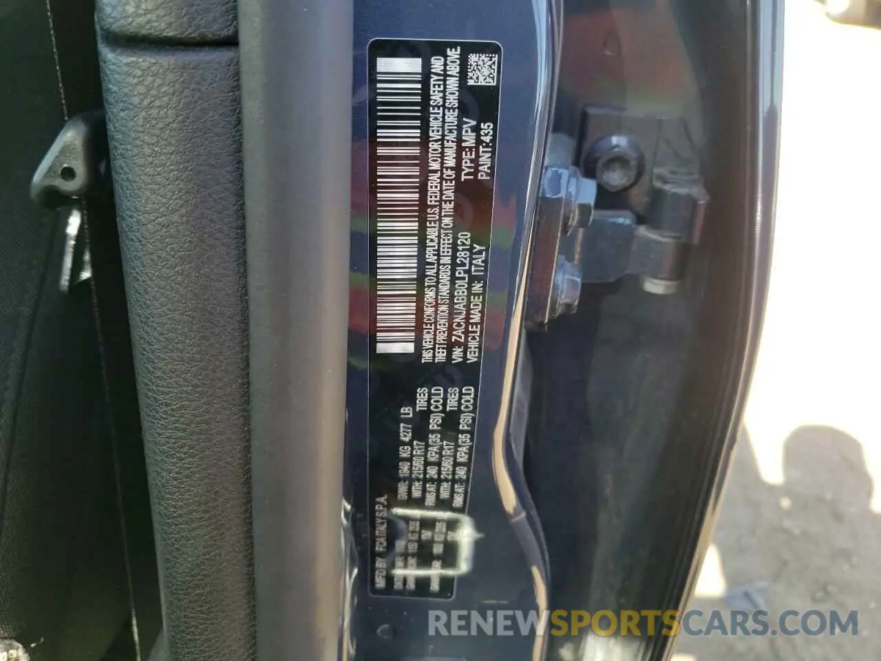 13 Photograph of a damaged car ZACNJABB0LPL28120 JEEP RENEGADE 2020