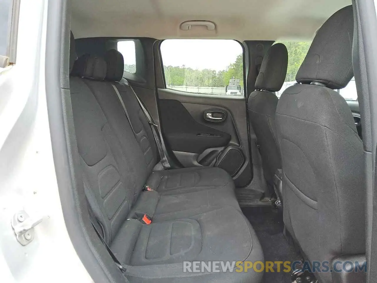 11 Photograph of a damaged car ZACNJABB0LPL50960 JEEP RENEGADE 2020