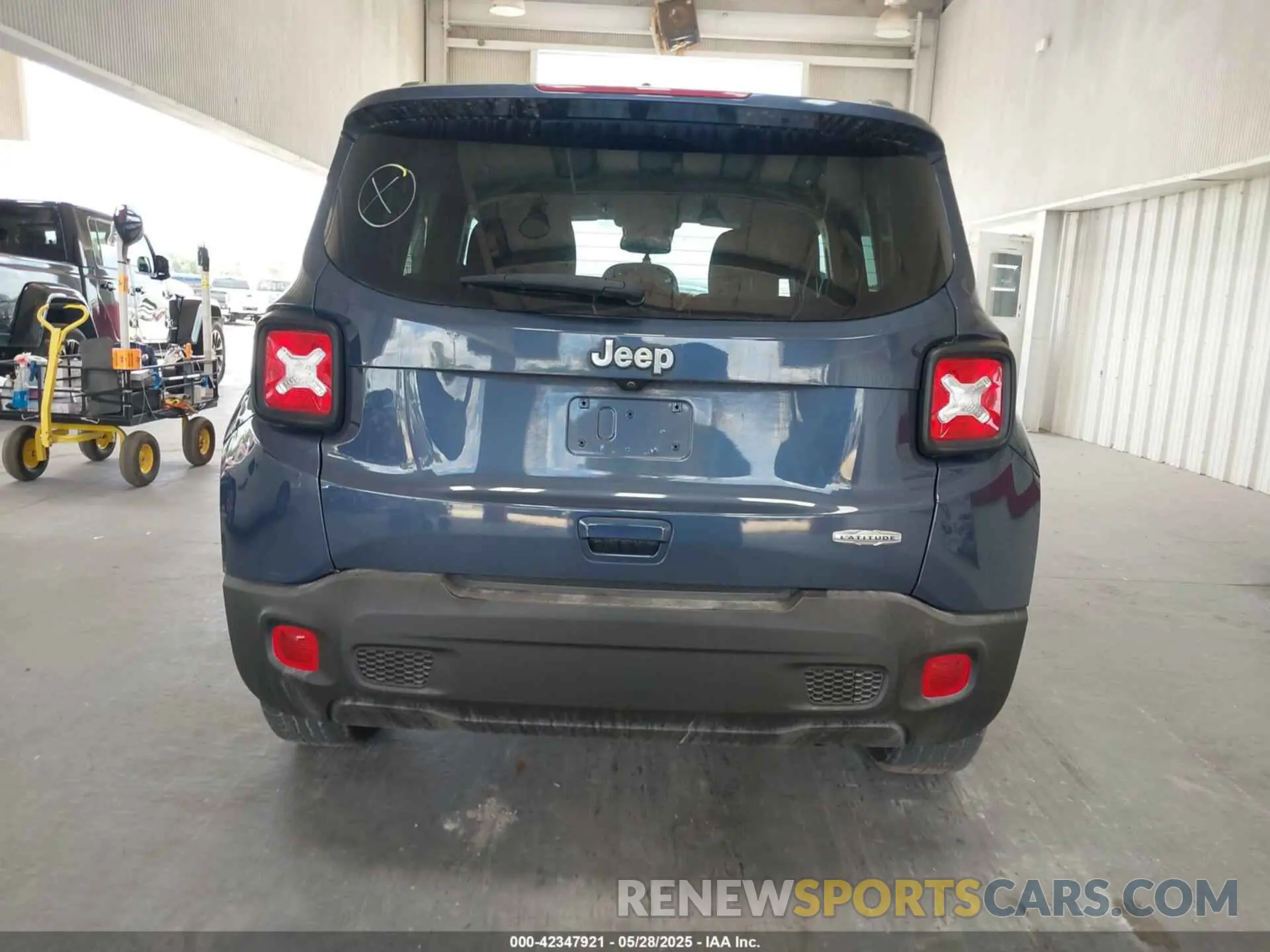 16 Photograph of a damaged car ZACNJABB0LPL65586 JEEP RENEGADE 2020
