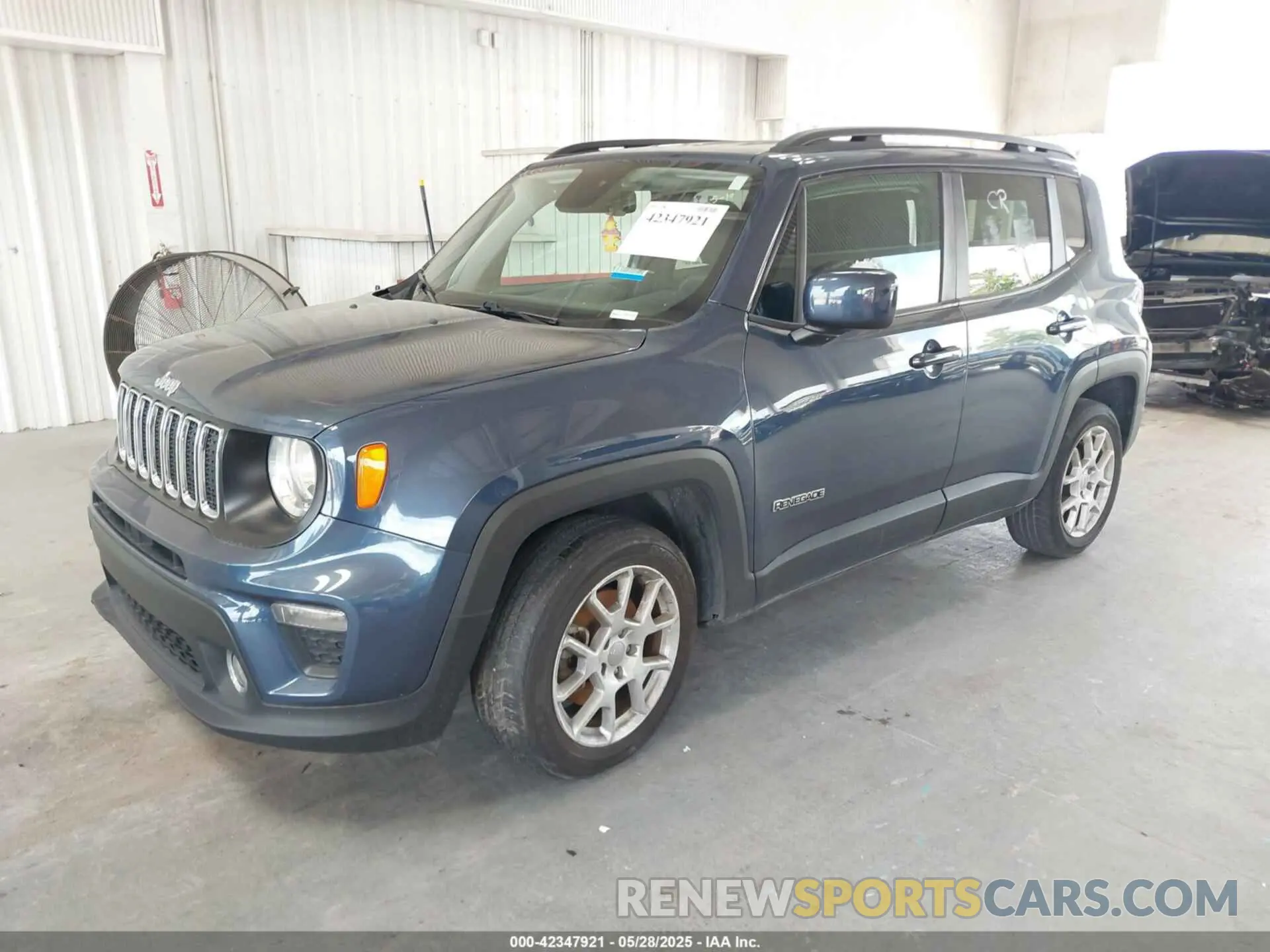 2 Photograph of a damaged car ZACNJABB0LPL65586 JEEP RENEGADE 2020