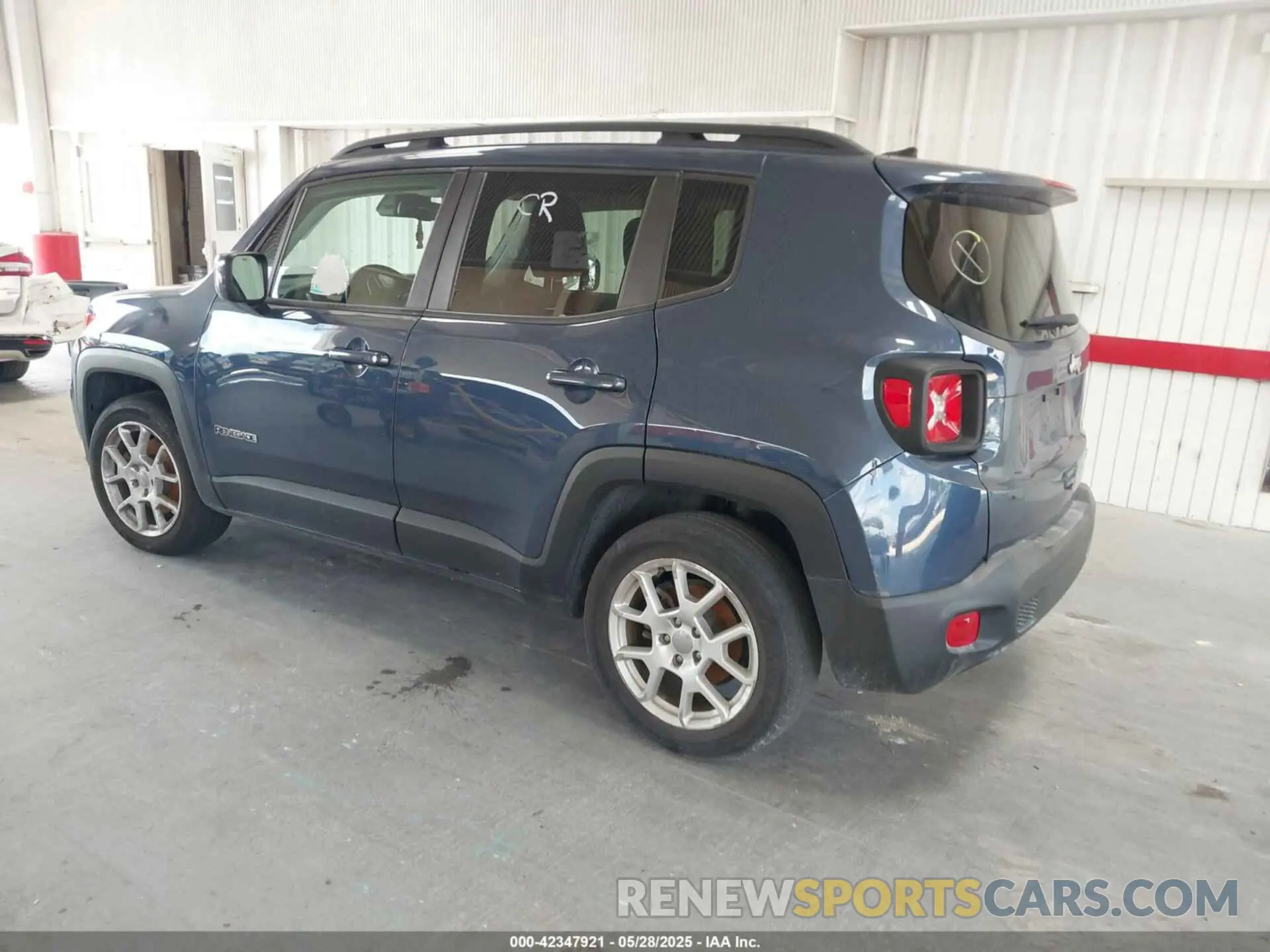 3 Photograph of a damaged car ZACNJABB0LPL65586 JEEP RENEGADE 2020