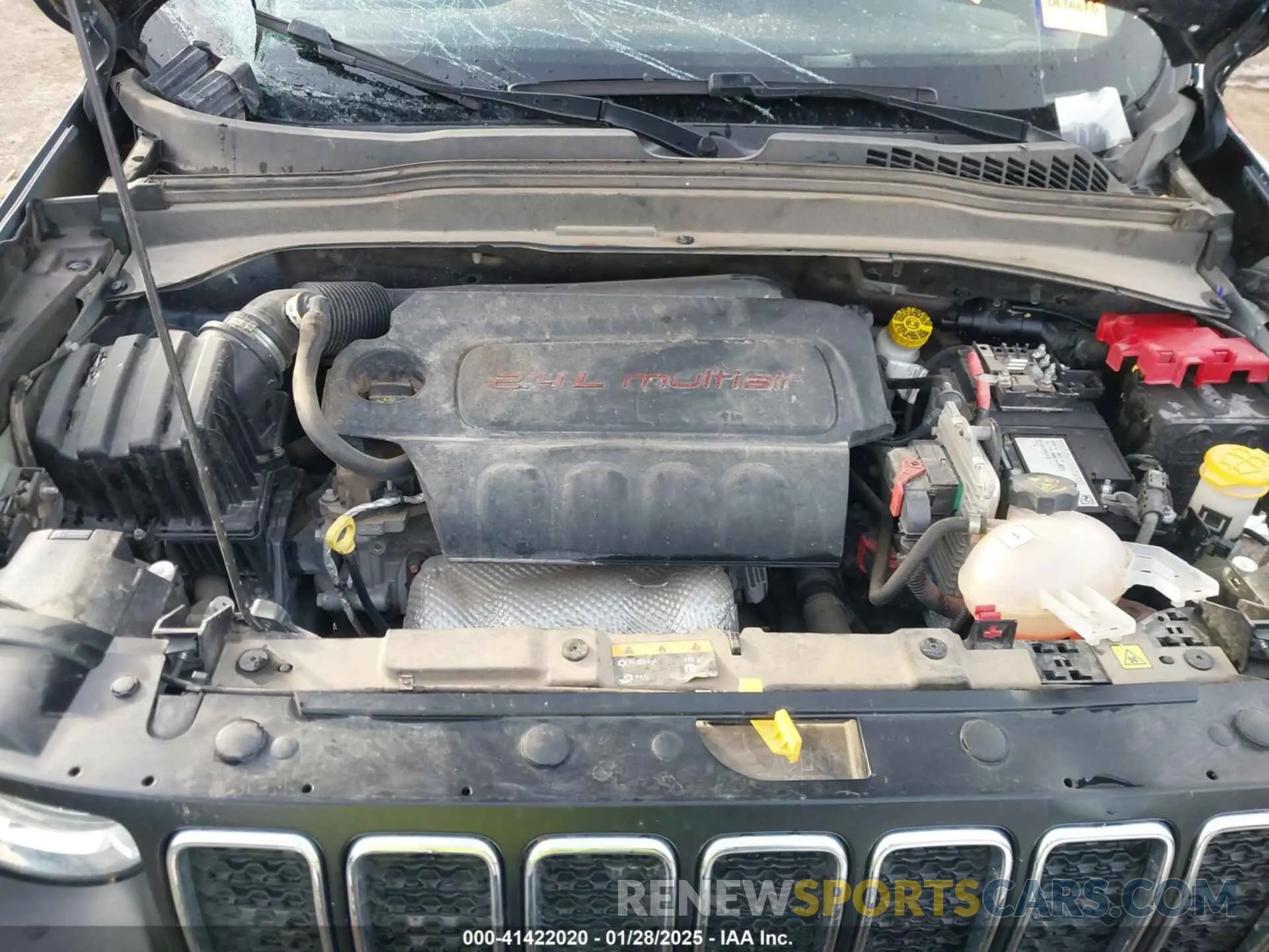 10 Photograph of a damaged car ZACNJABB0LPL68701 JEEP RENEGADE 2020