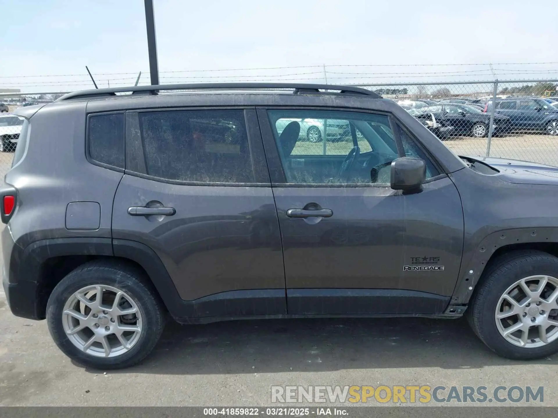 13 Photograph of a damaged car ZACNJABB1LPK99727 JEEP RENEGADE 2020