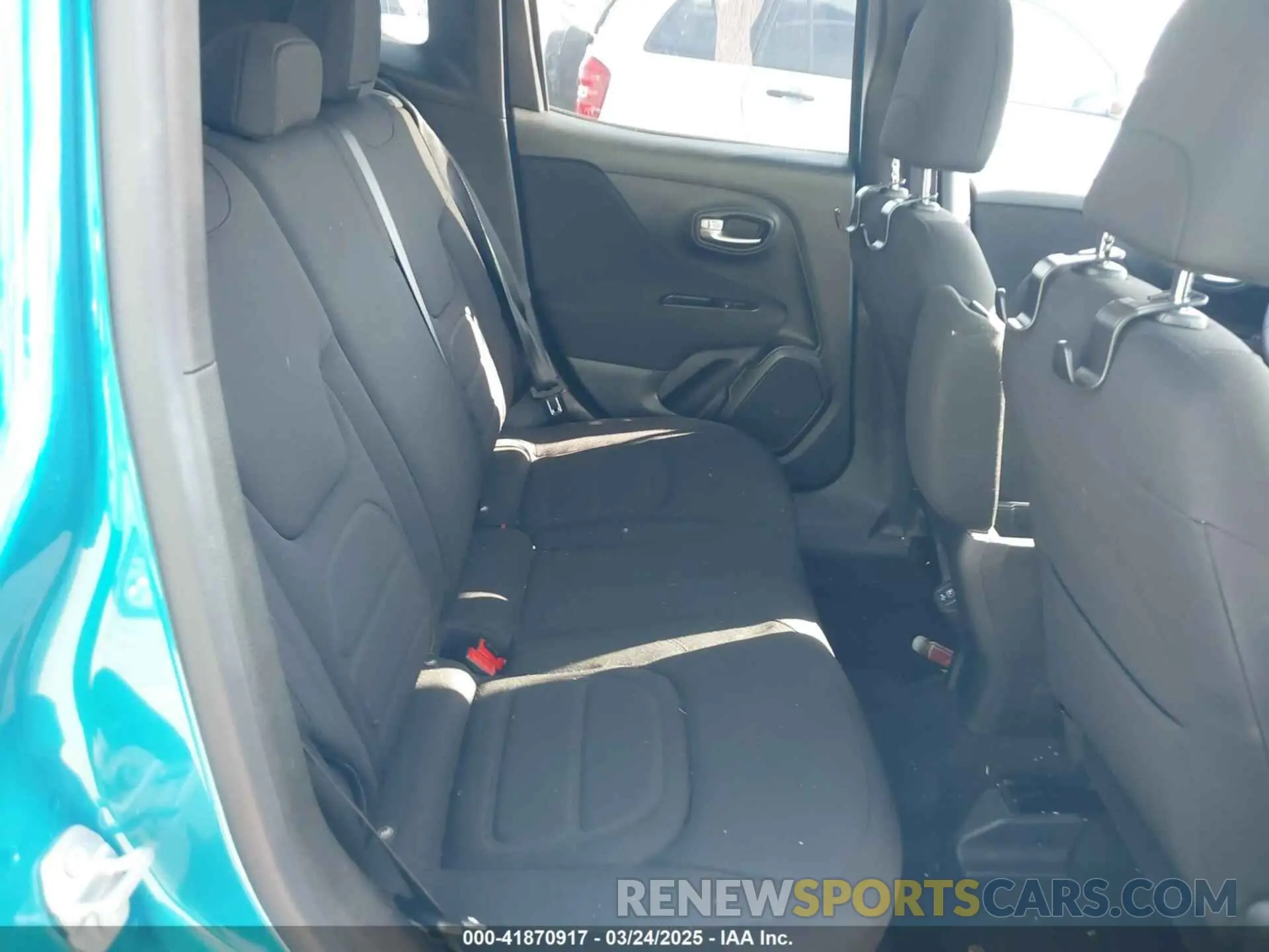 8 Photograph of a damaged car ZACNJABB1LPL03274 JEEP RENEGADE 2020