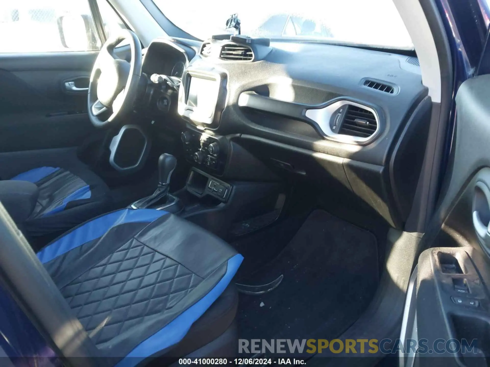 5 Photograph of a damaged car ZACNJABB1LPL17465 JEEP RENEGADE 2020