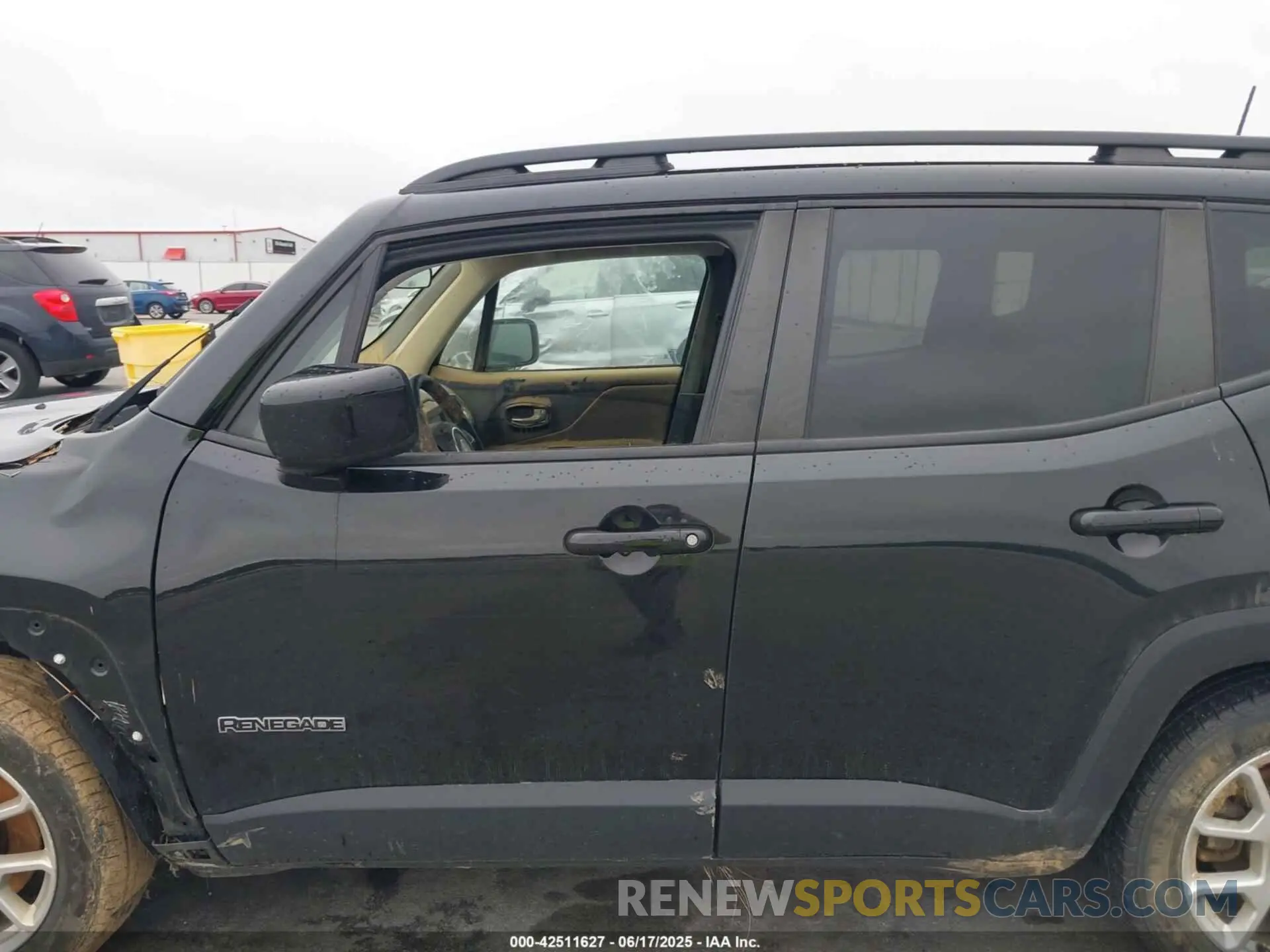 14 Photograph of a damaged car ZACNJABB1LPL31110 JEEP RENEGADE 2020