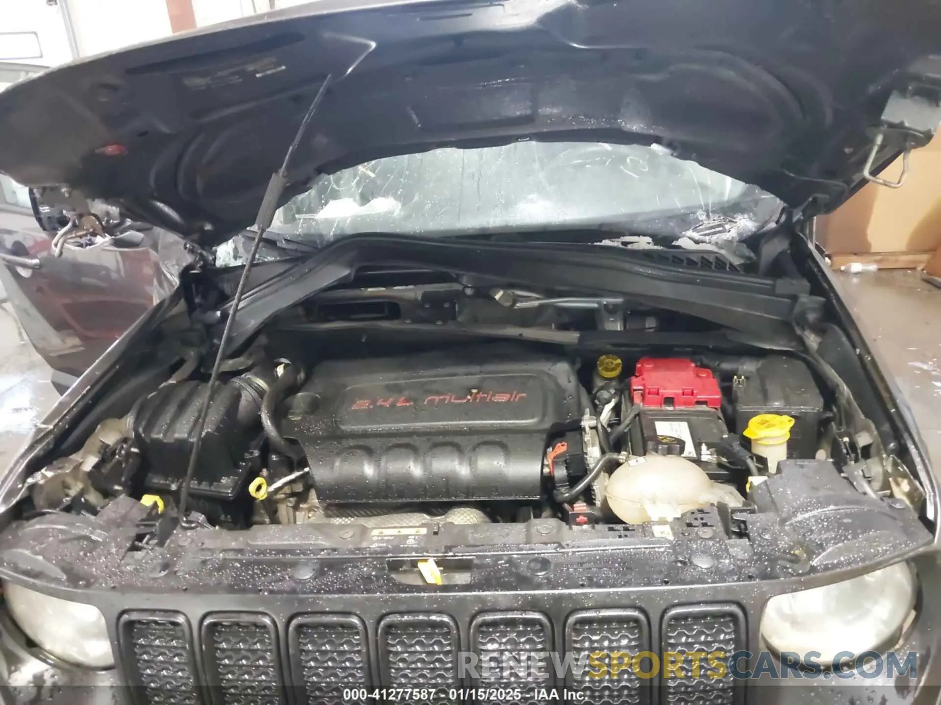 10 Photograph of a damaged car ZACNJABB1LPL32998 JEEP RENEGADE 2020