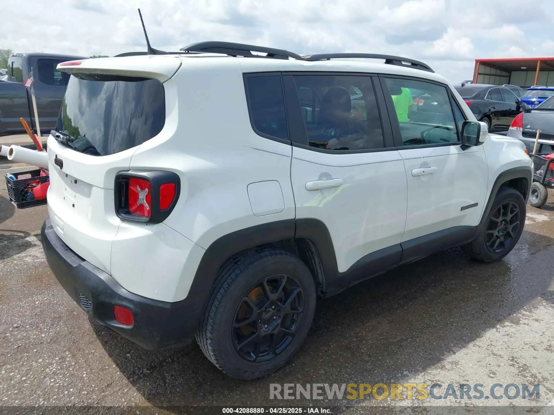 4 Photograph of a damaged car ZACNJABB1LPL41510 JEEP RENEGADE 2020