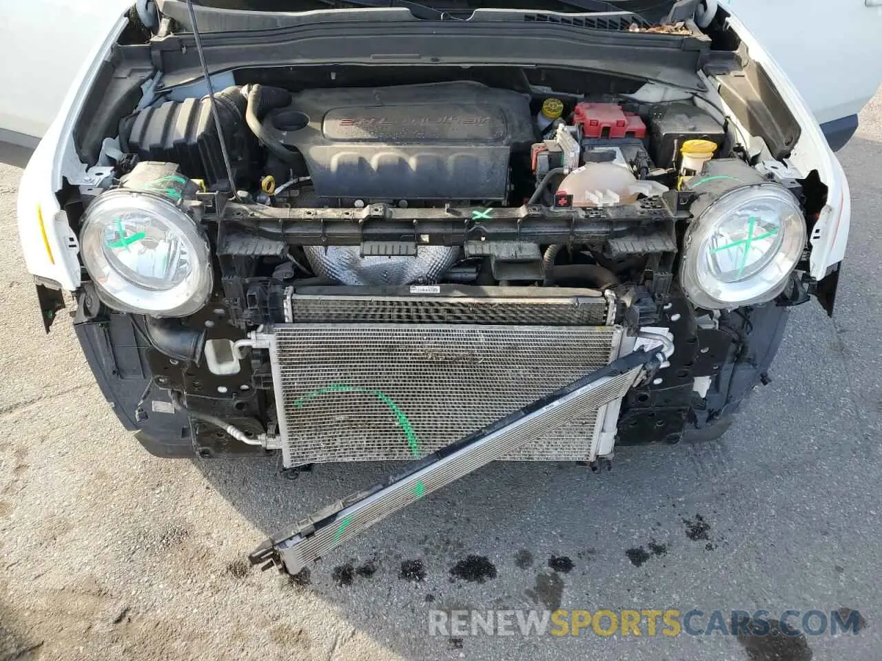 13 Photograph of a damaged car ZACNJABB2LPL40561 JEEP RENEGADE 2020