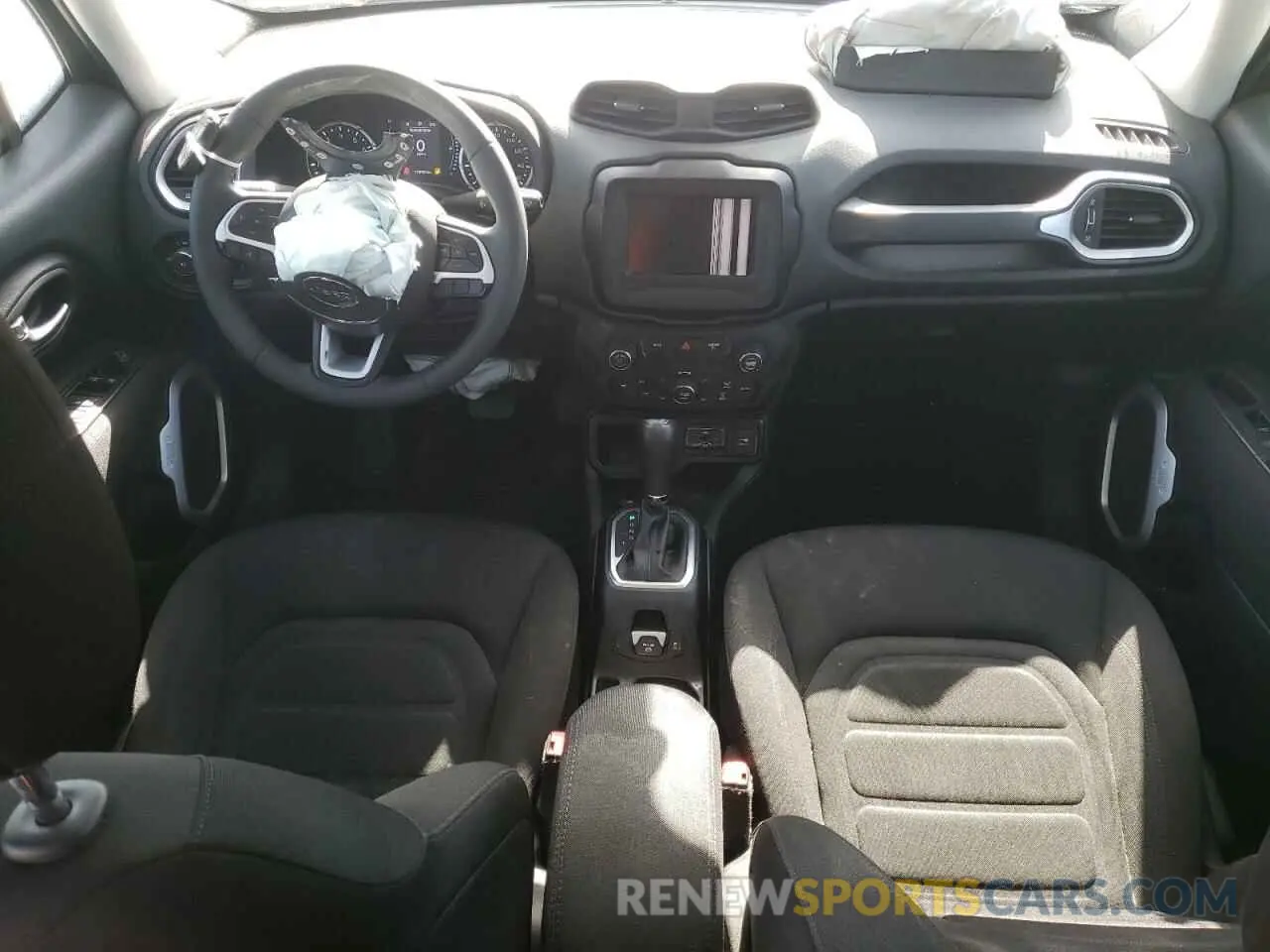 8 Photograph of a damaged car ZACNJABB2LPL64164 JEEP RENEGADE 2020