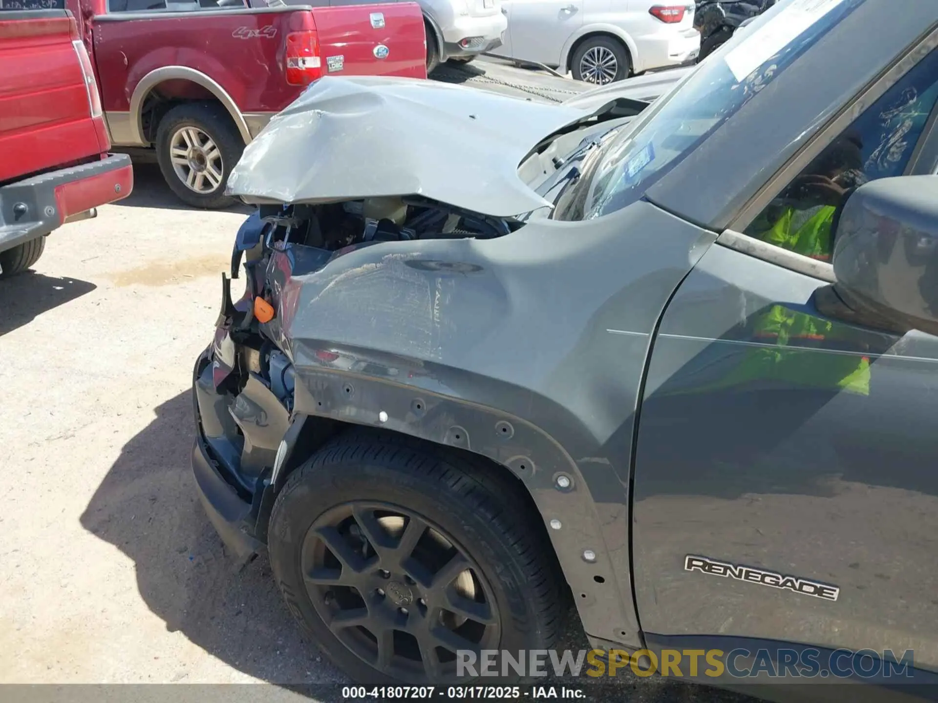 6 Photograph of a damaged car ZACNJABB2LPL80283 JEEP RENEGADE 2020