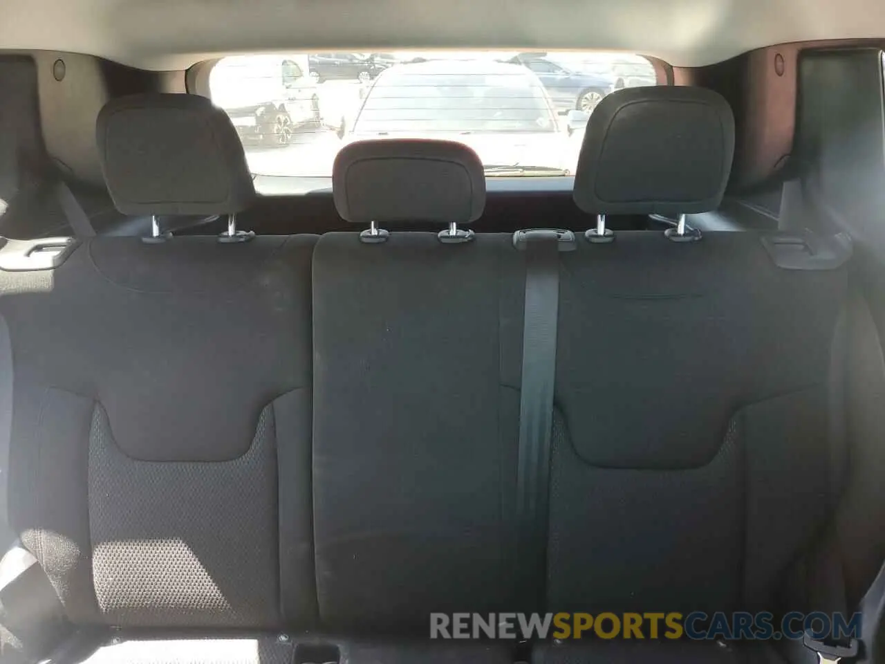10 Photograph of a damaged car ZACNJABB3LPL27009 JEEP RENEGADE 2020