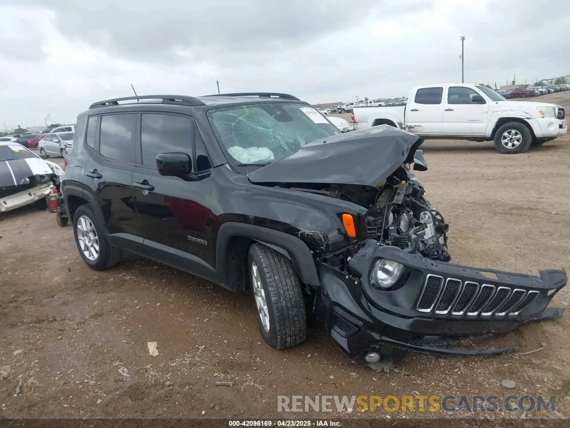 12 Photograph of a damaged car ZACNJABB3LPL46739 JEEP RENEGADE 2020