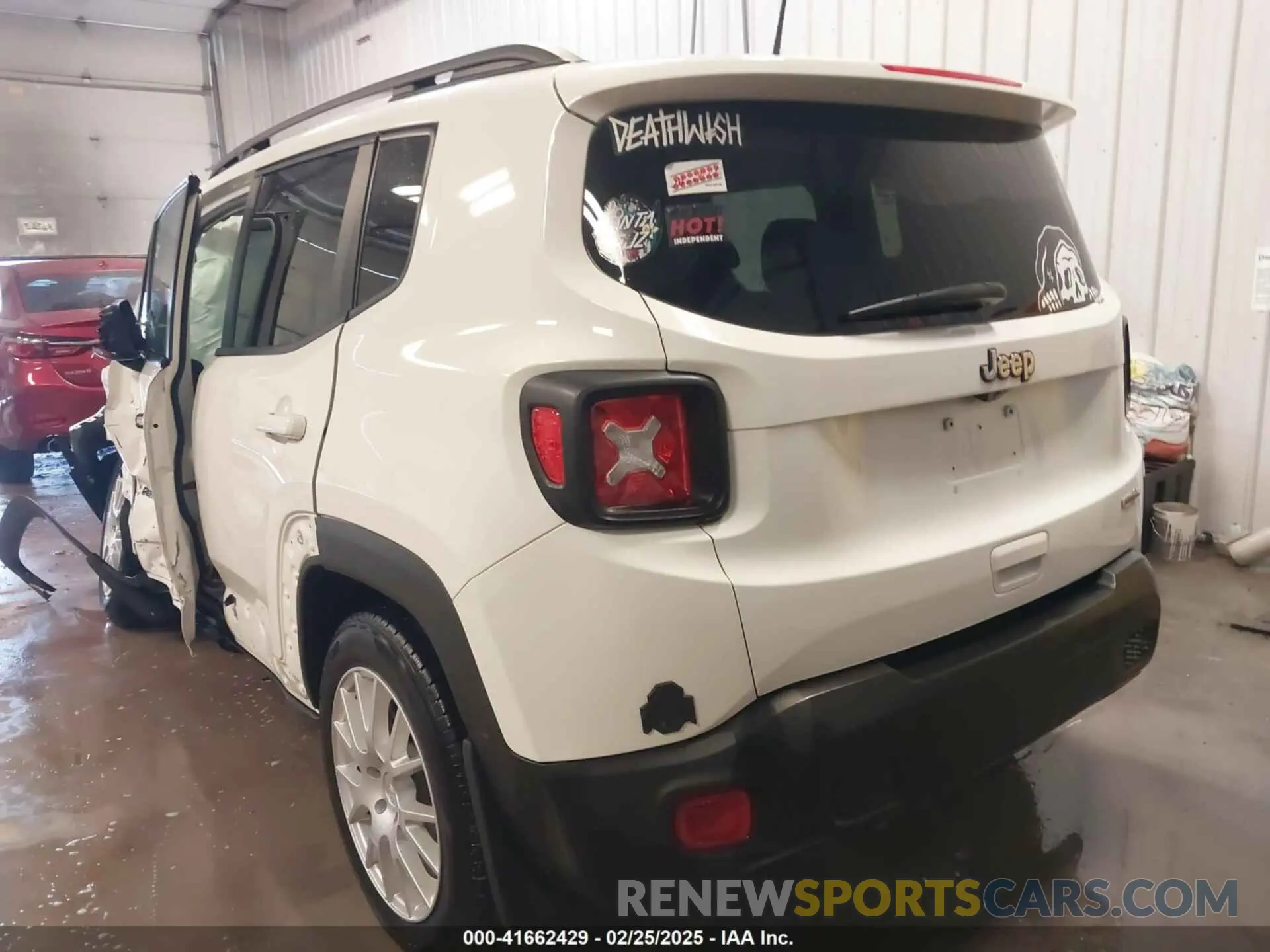 3 Photograph of a damaged car ZACNJABB4LPL26676 JEEP RENEGADE 2020