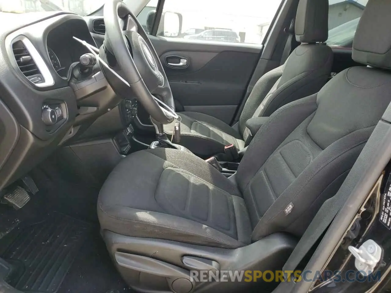 7 Photograph of a damaged car ZACNJABB4LPL31196 JEEP RENEGADE 2020