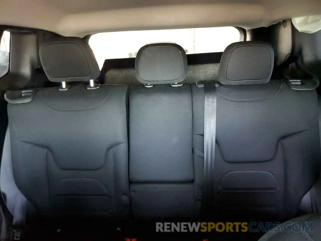 10 Photograph of a damaged car ZACNJABB4LPL42991 JEEP RENEGADE 2020