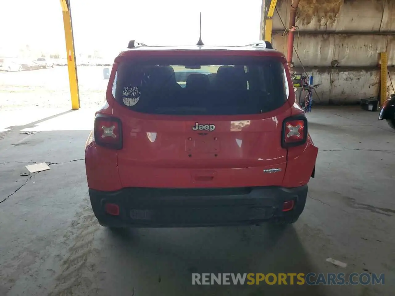 6 Photograph of a damaged car ZACNJABB4LPL42991 JEEP RENEGADE 2020