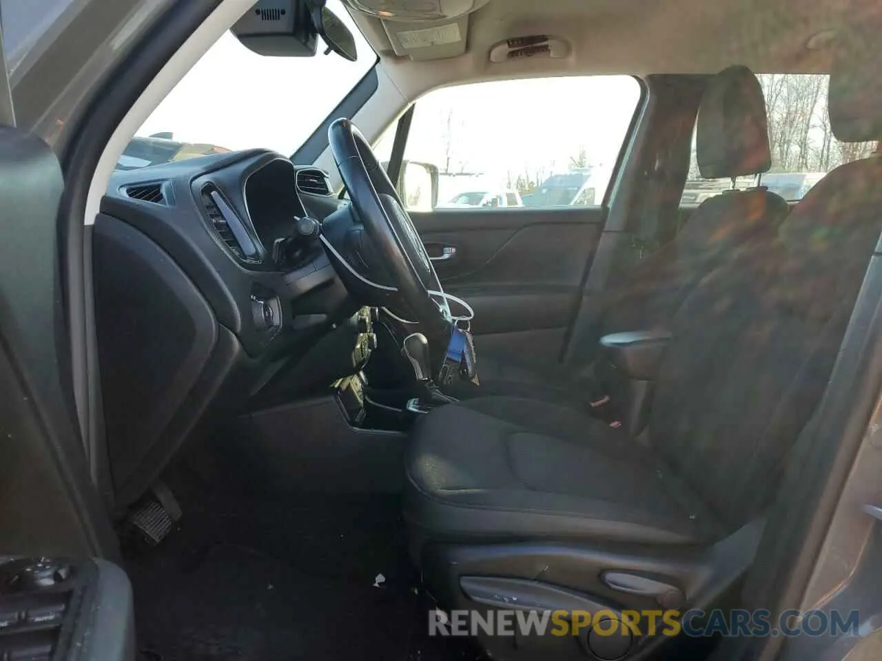 7 Photograph of a damaged car ZACNJABB5LPL85090 JEEP RENEGADE 2020