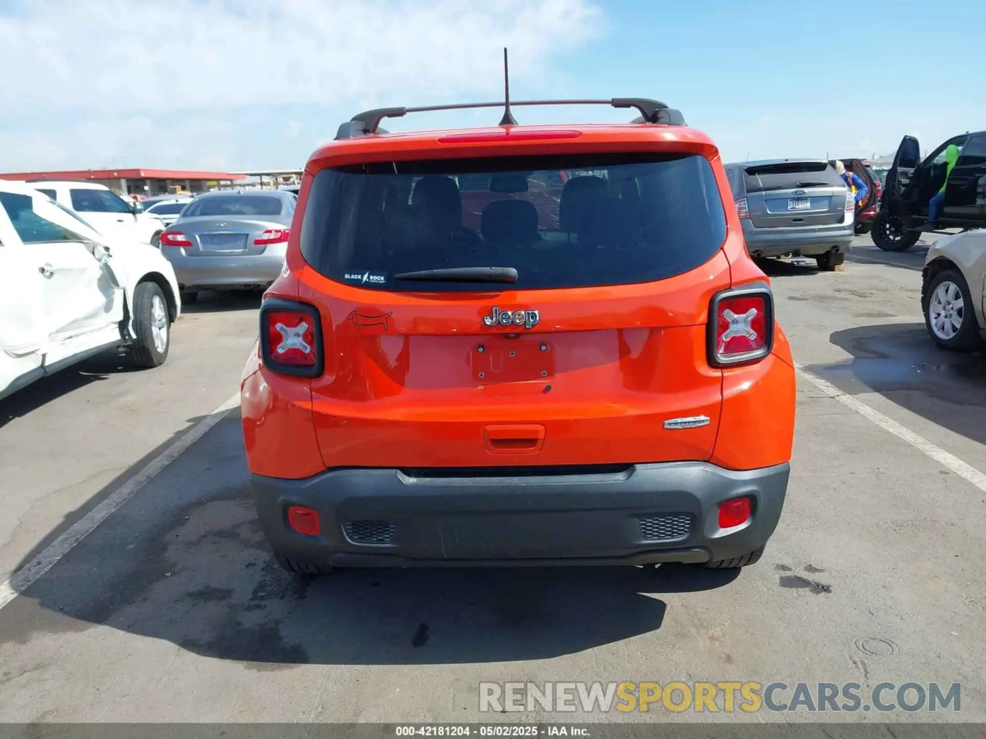 15 Photograph of a damaged car ZACNJABB5LPL88670 JEEP RENEGADE 2020