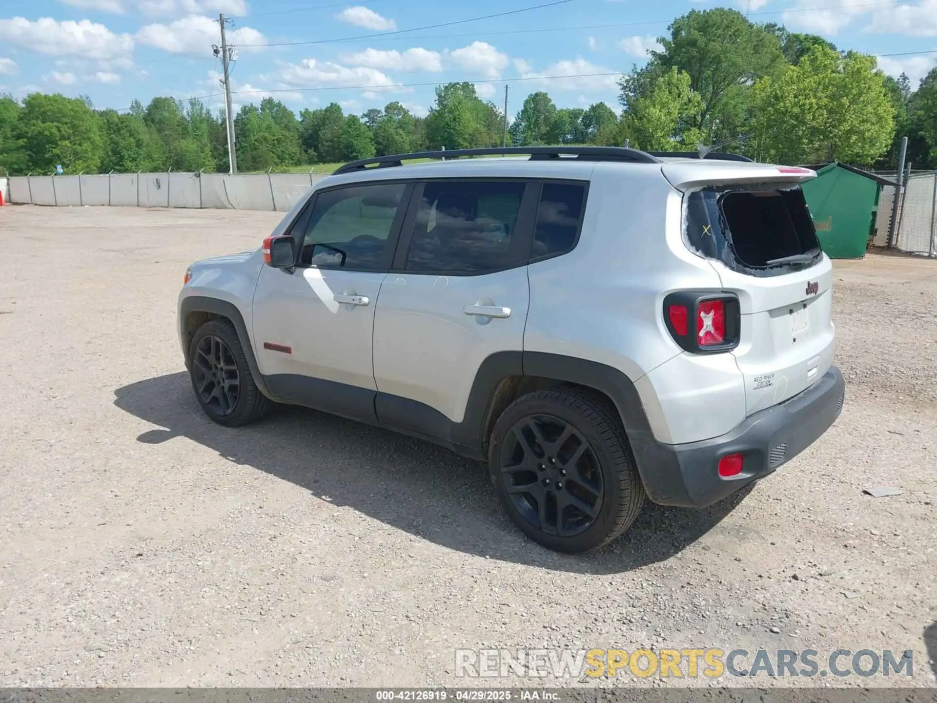 3 Photograph of a damaged car ZACNJABB5LPL92881 JEEP RENEGADE 2020