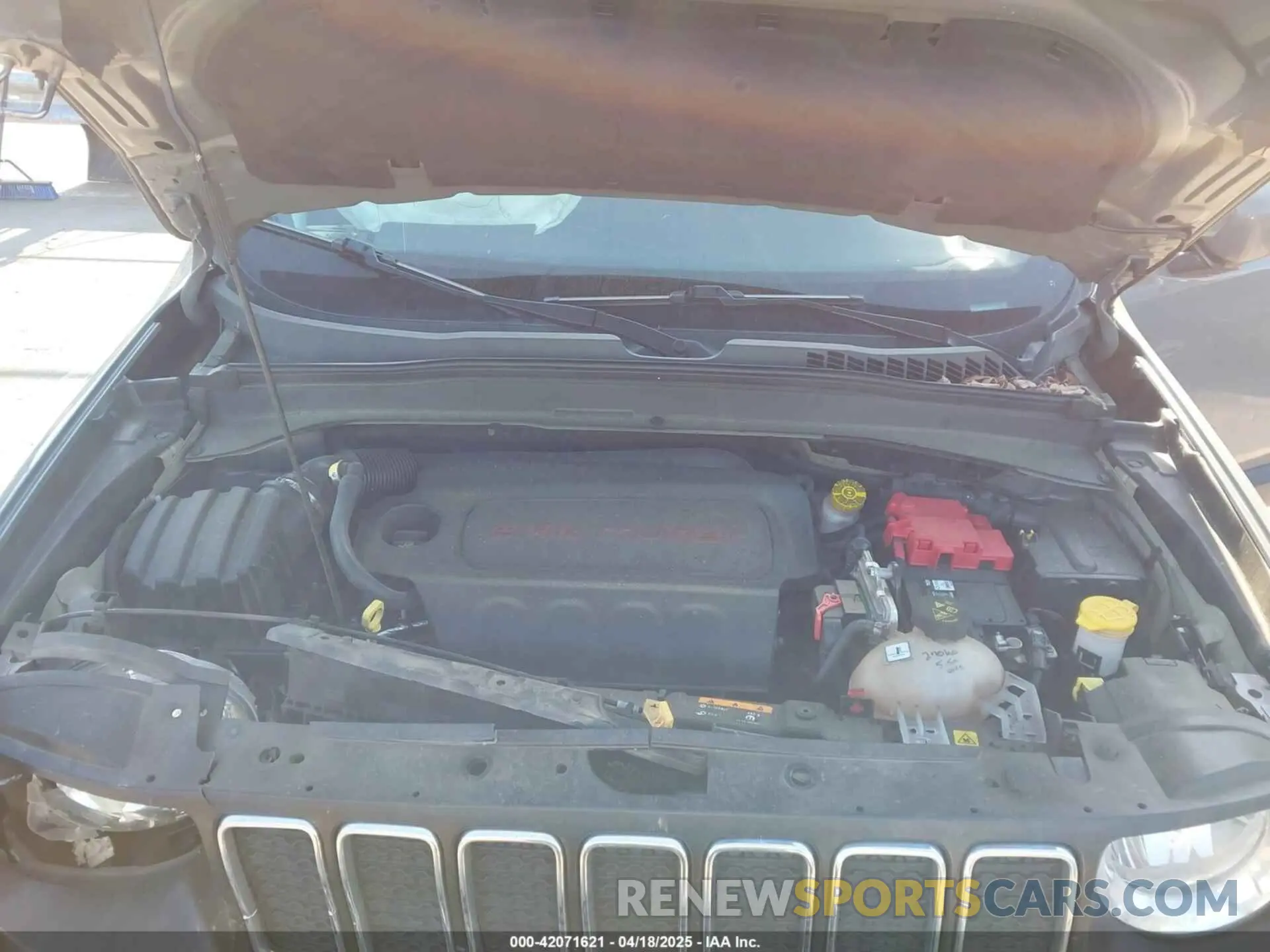 10 Photograph of a damaged car ZACNJABB5LPL93402 JEEP RENEGADE 2020