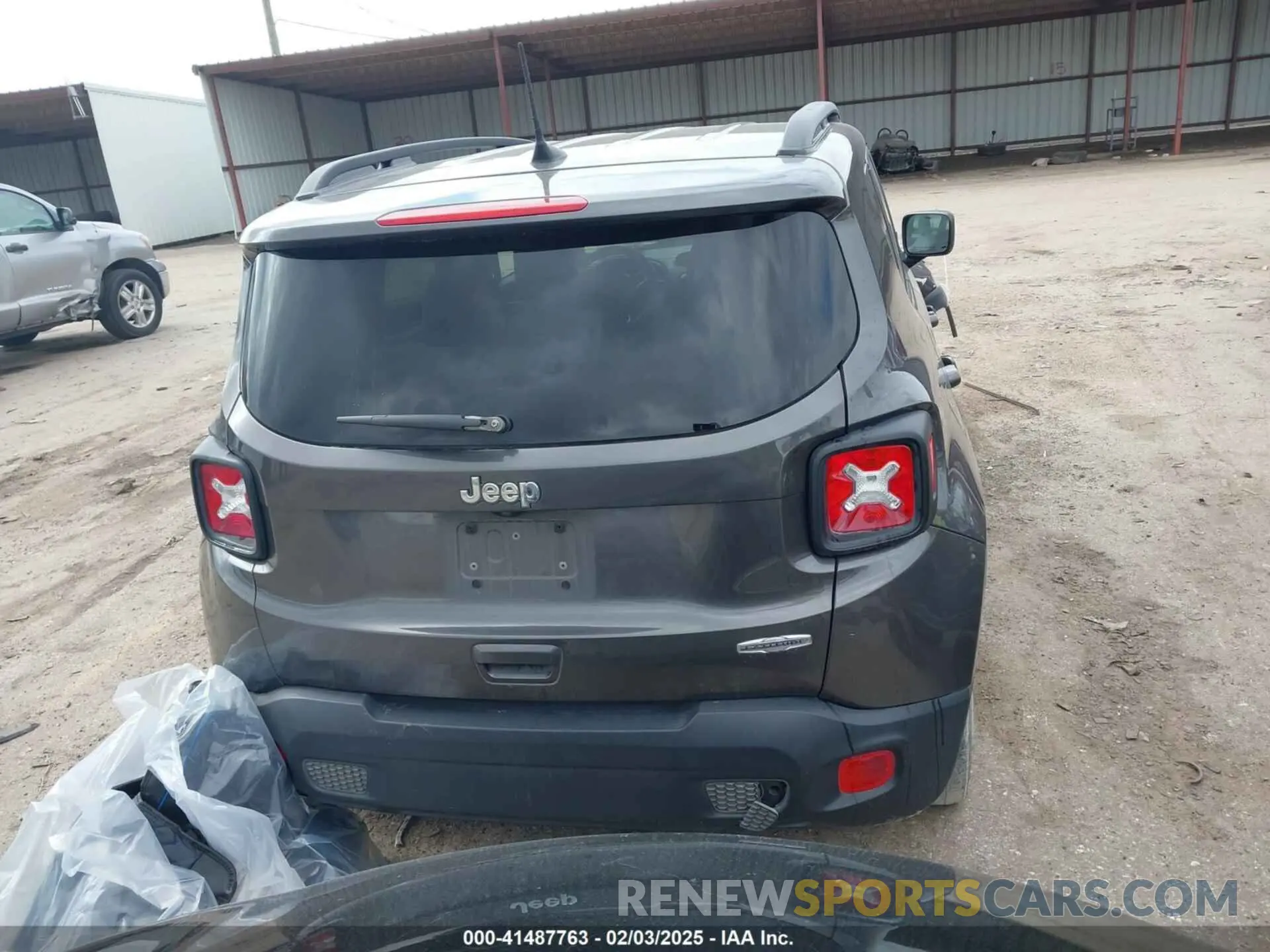 16 Photograph of a damaged car ZACNJABB6LPL62935 JEEP RENEGADE 2020
