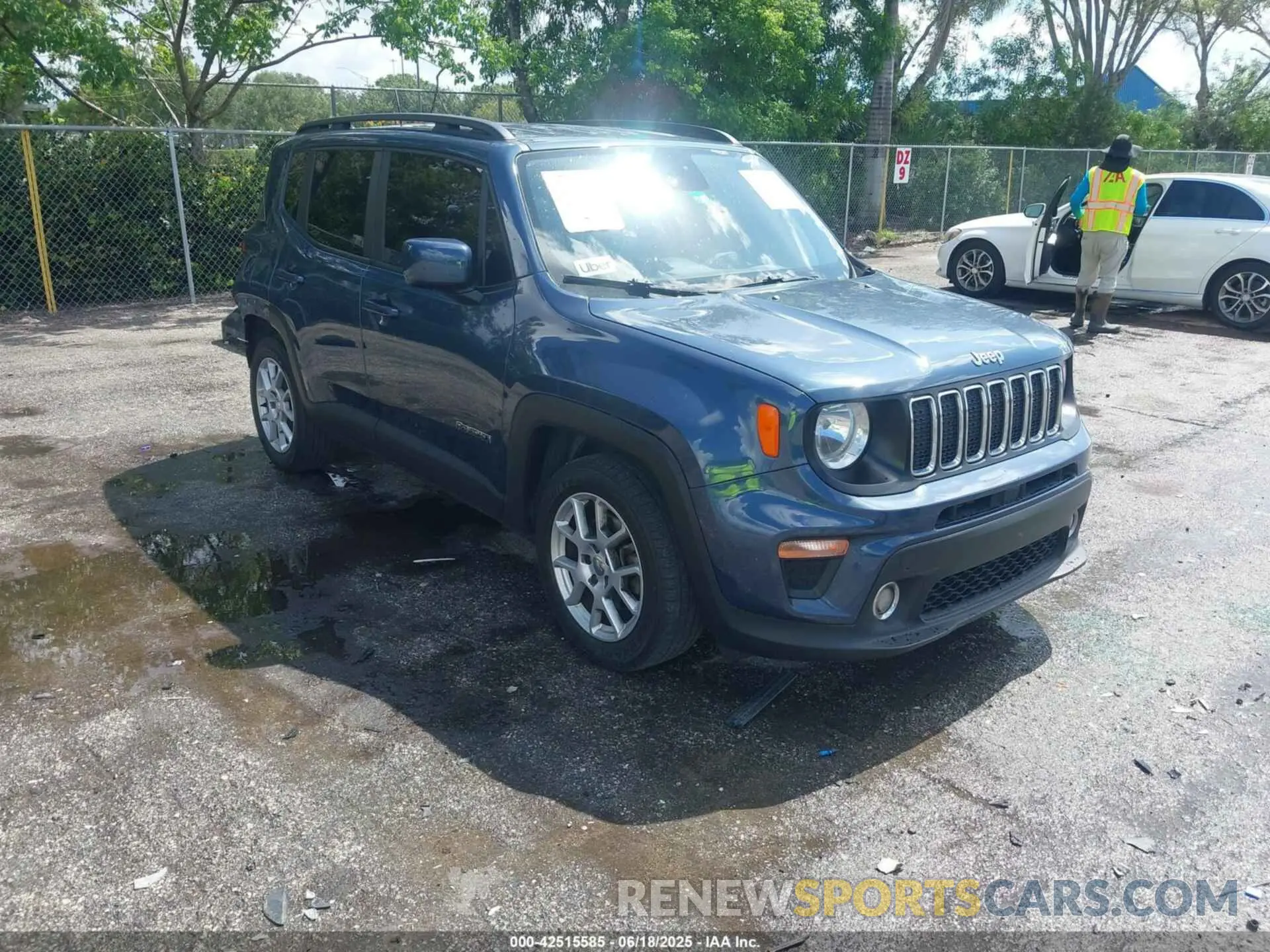 1 Photograph of a damaged car ZACNJABB6LPL85468 JEEP RENEGADE 2020