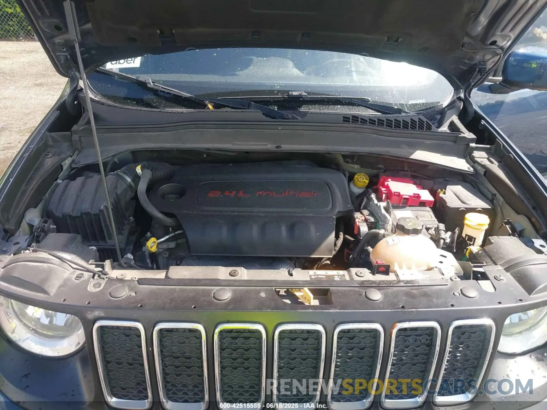 10 Photograph of a damaged car ZACNJABB6LPL85468 JEEP RENEGADE 2020