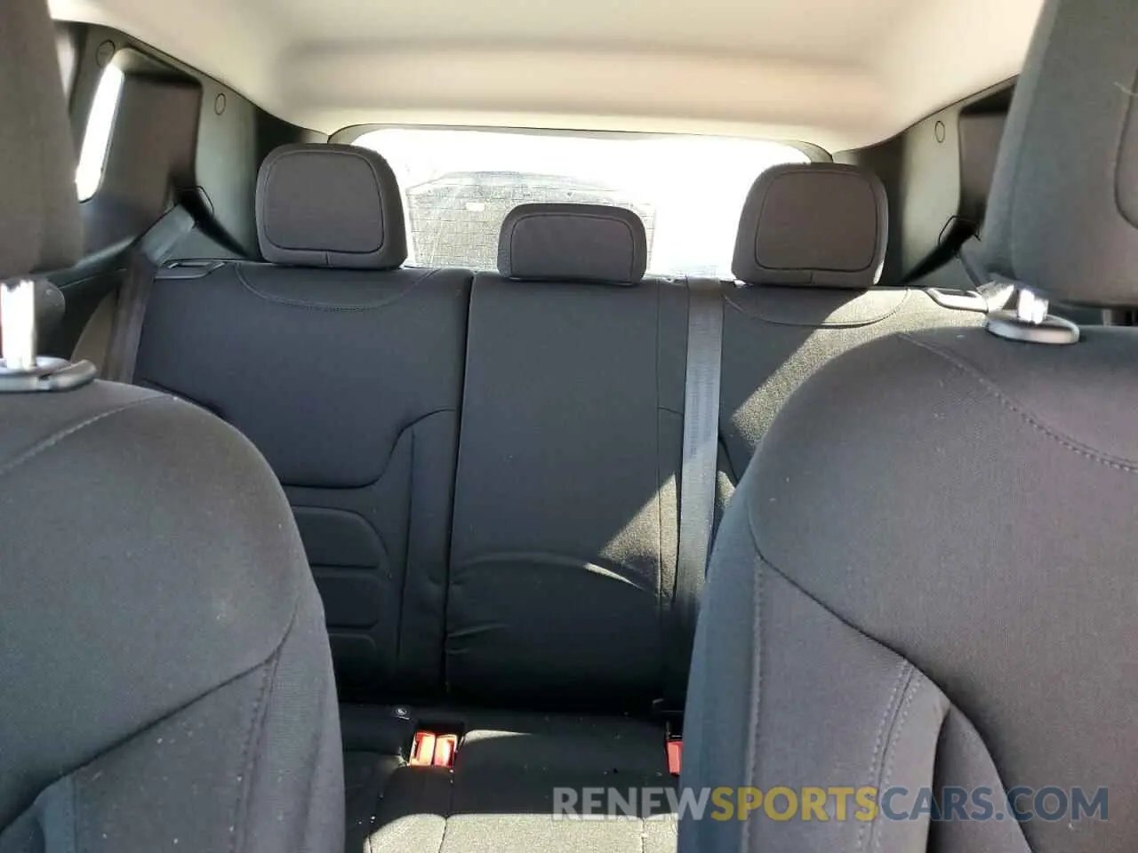 10 Photograph of a damaged car ZACNJABB6LPL92291 JEEP RENEGADE 2020