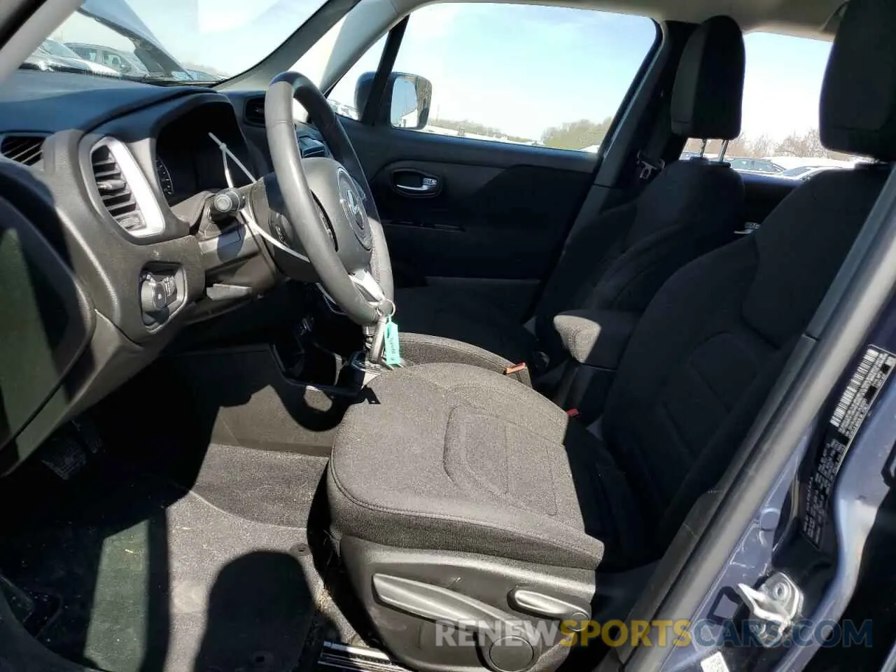 7 Photograph of a damaged car ZACNJABB6LPL92291 JEEP RENEGADE 2020