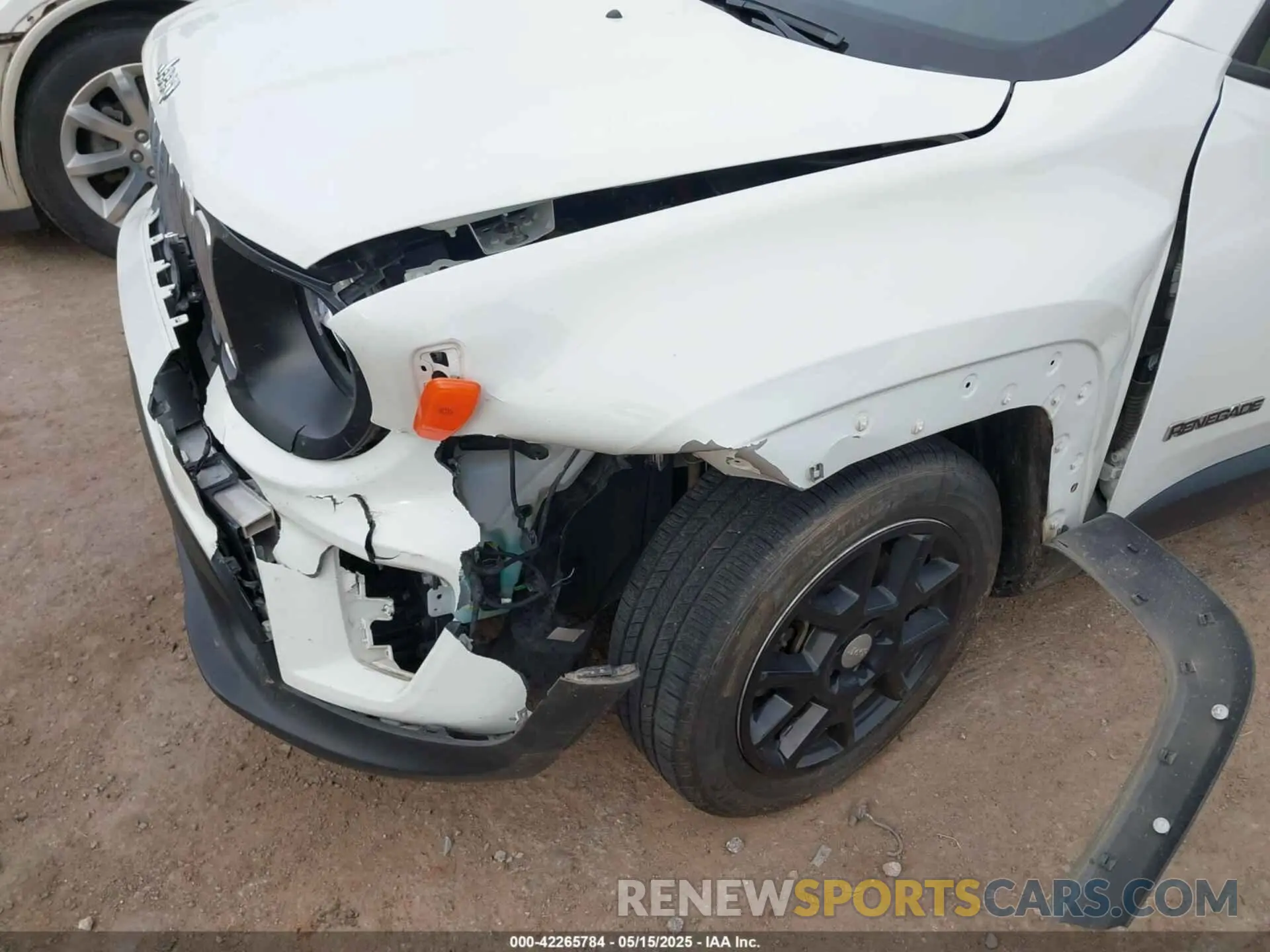 6 Photograph of a damaged car ZACNJABB7LPL69974 JEEP RENEGADE 2020
