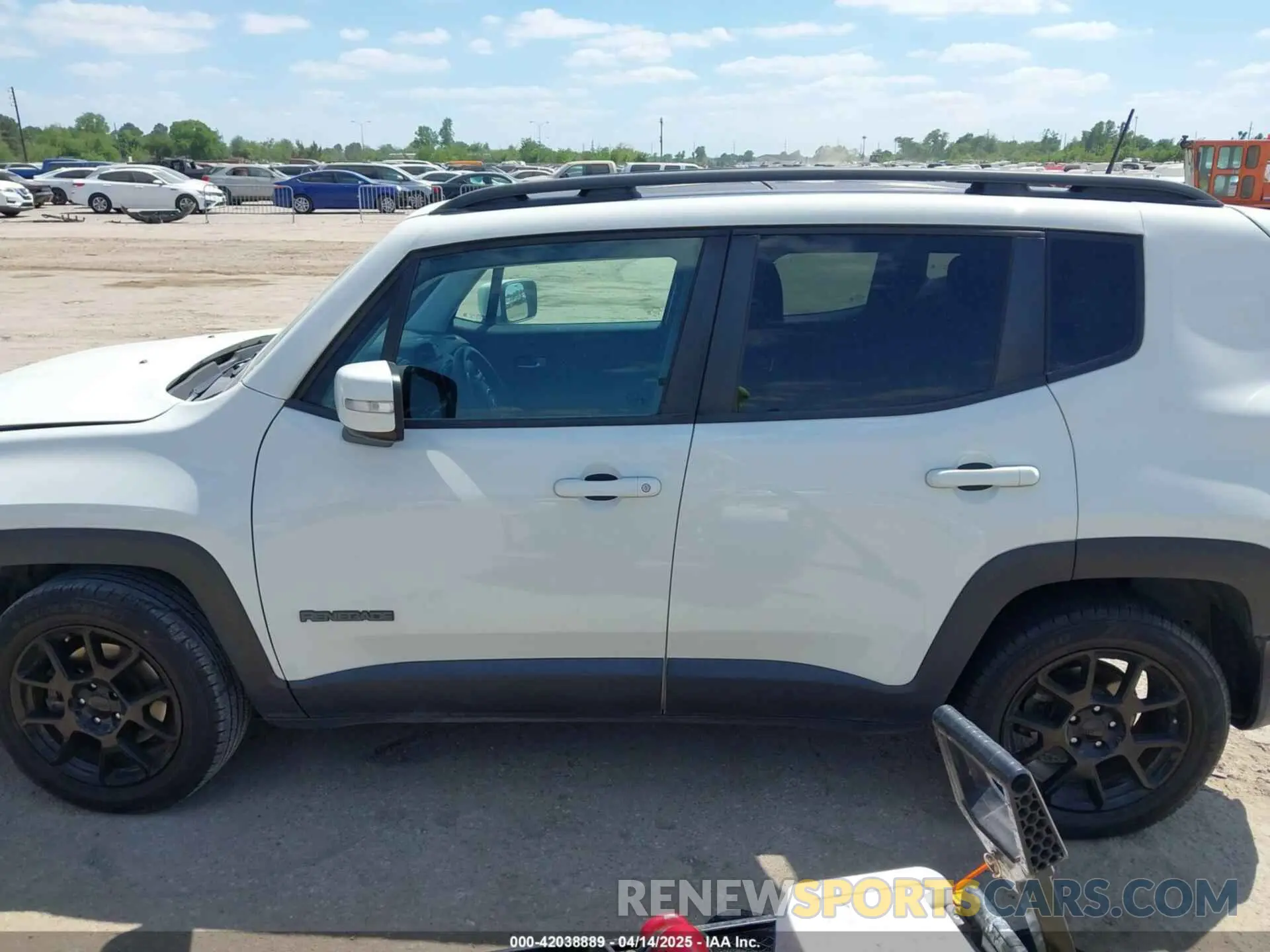 14 Photograph of a damaged car ZACNJABB7LPL91859 JEEP RENEGADE 2020