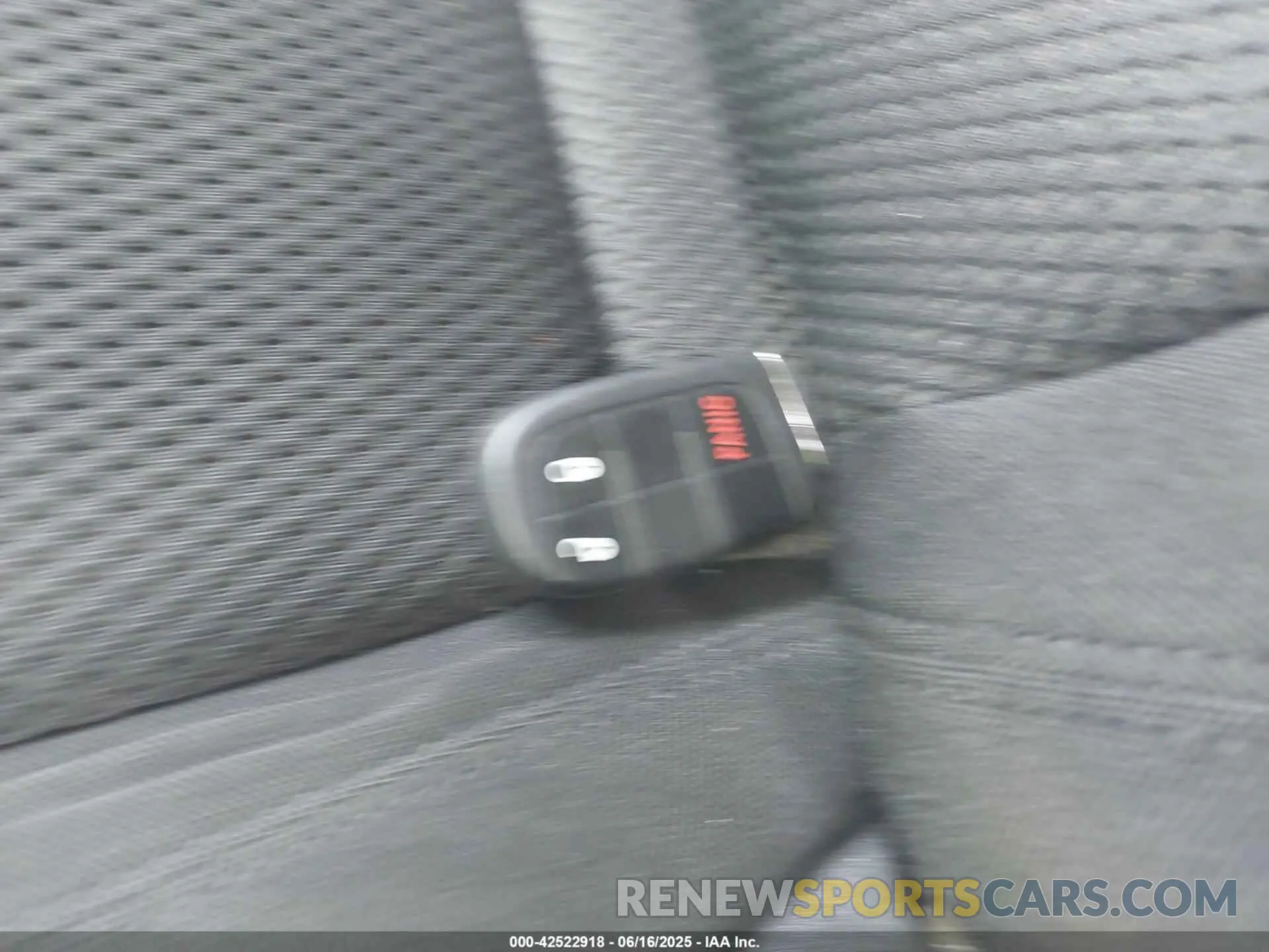 11 Photograph of a damaged car ZACNJABB8LPL16362 JEEP RENEGADE 2020
