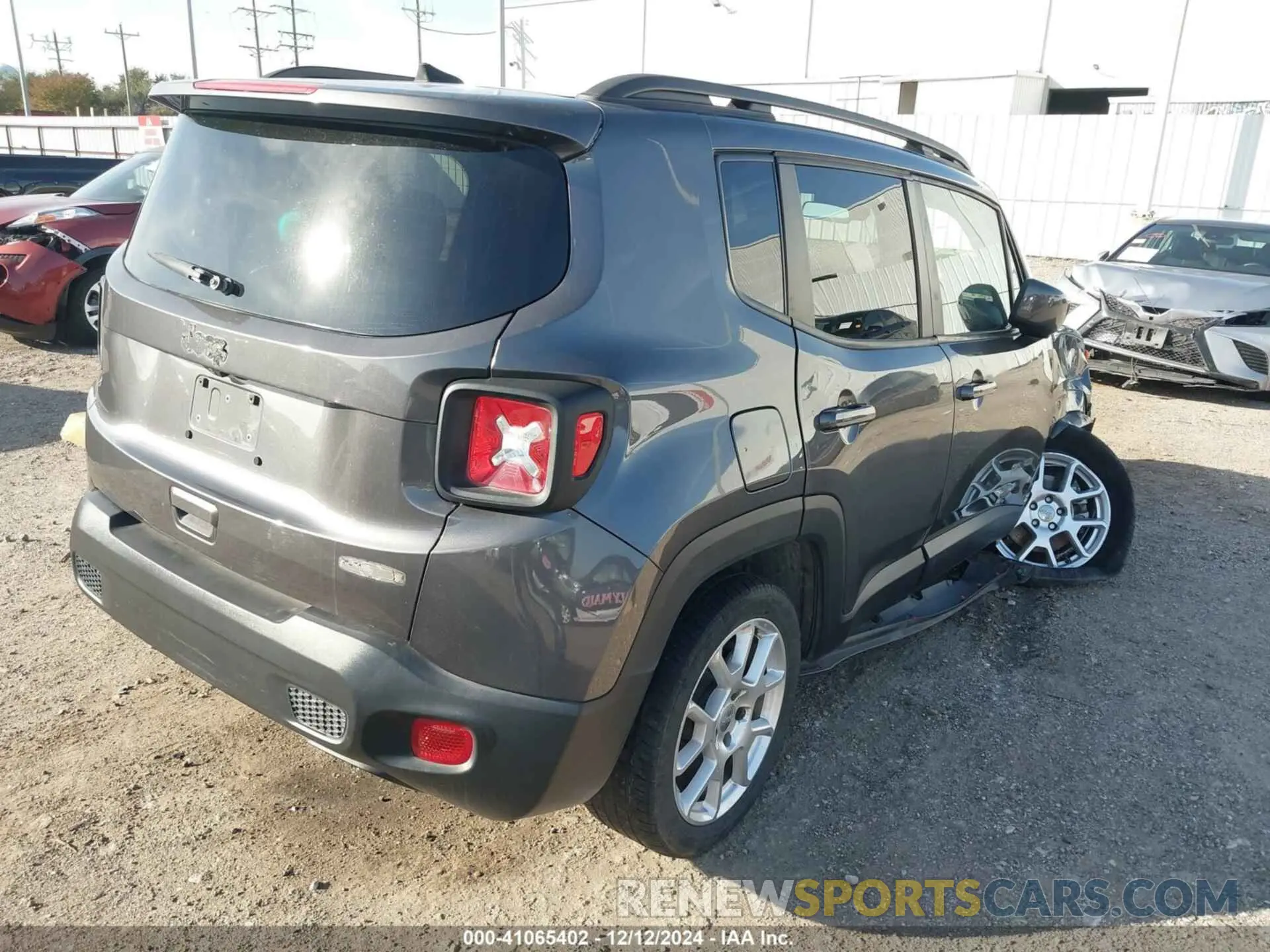 4 Photograph of a damaged car ZACNJABB8LPL25157 JEEP RENEGADE 2020