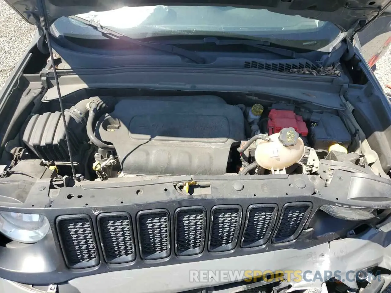 12 Photograph of a damaged car ZACNJABB8LPL75797 JEEP RENEGADE 2020