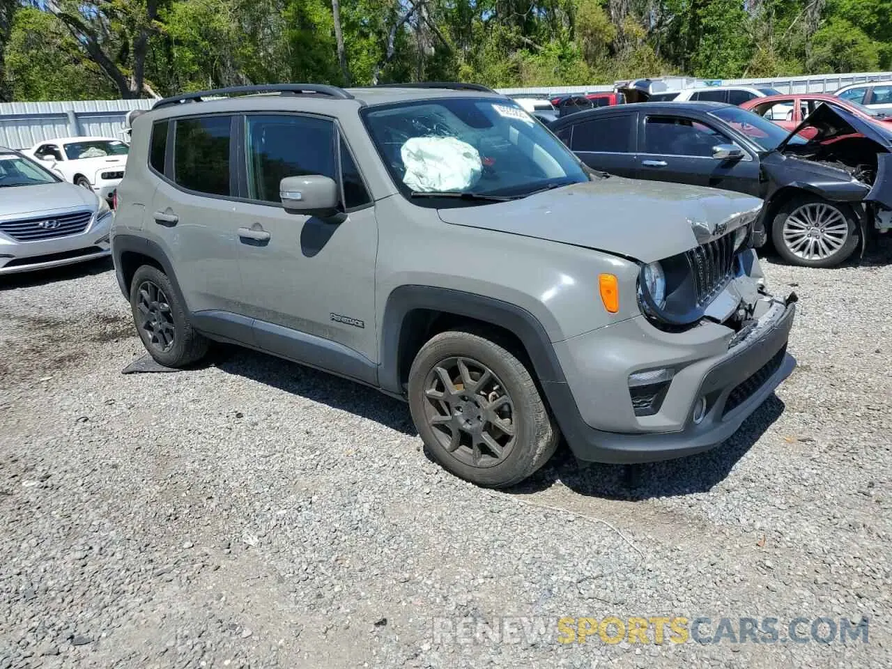 4 Photograph of a damaged car ZACNJABB8LPL75797 JEEP RENEGADE 2020