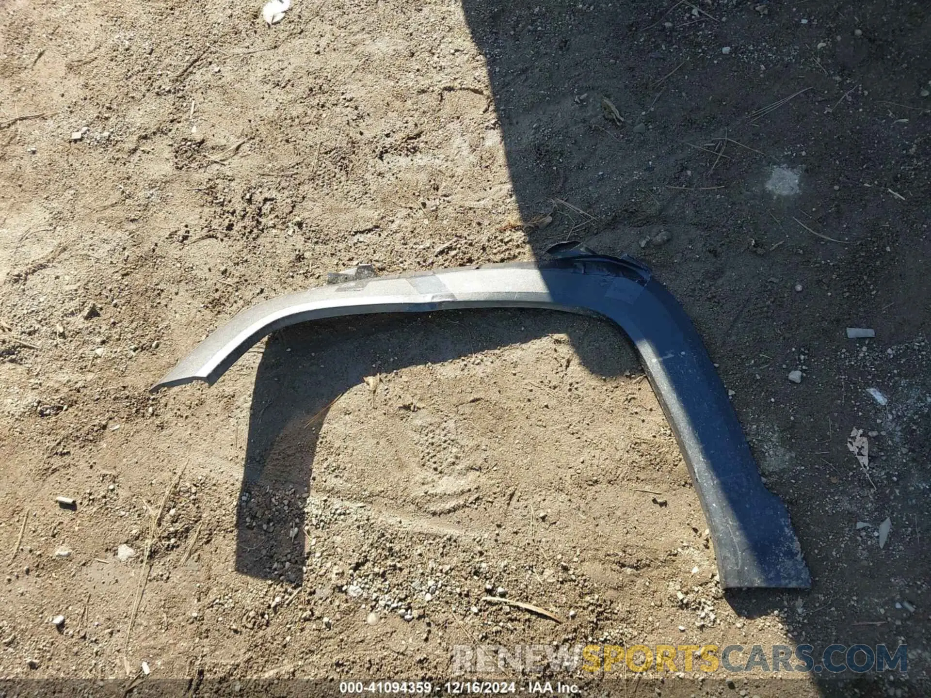 12 Photograph of a damaged car ZACNJABB9LPL50634 JEEP RENEGADE 2020