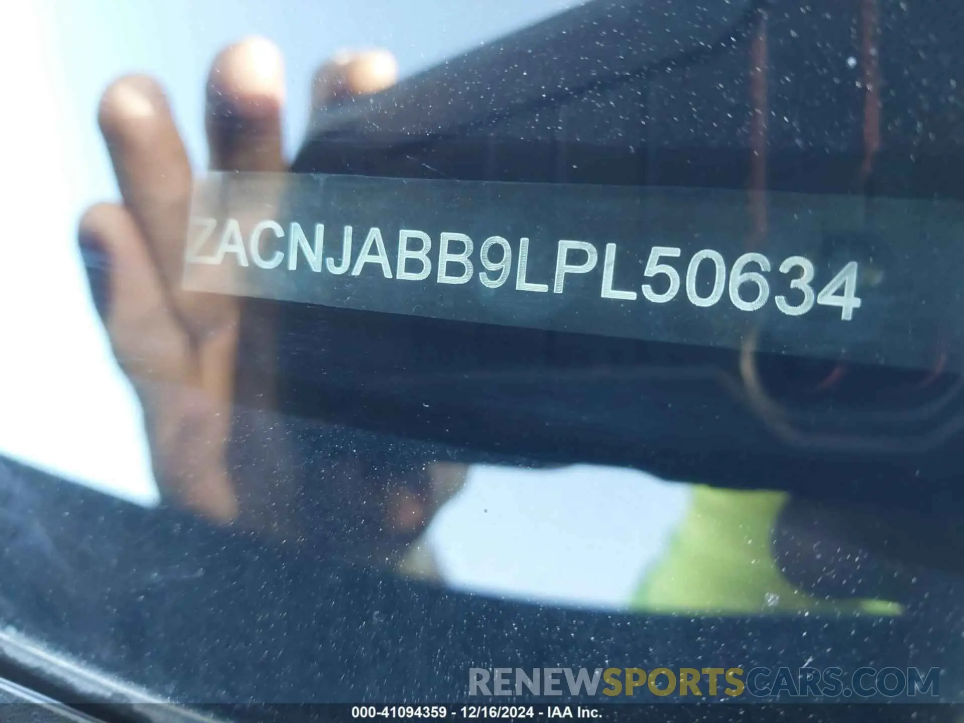 9 Photograph of a damaged car ZACNJABB9LPL50634 JEEP RENEGADE 2020
