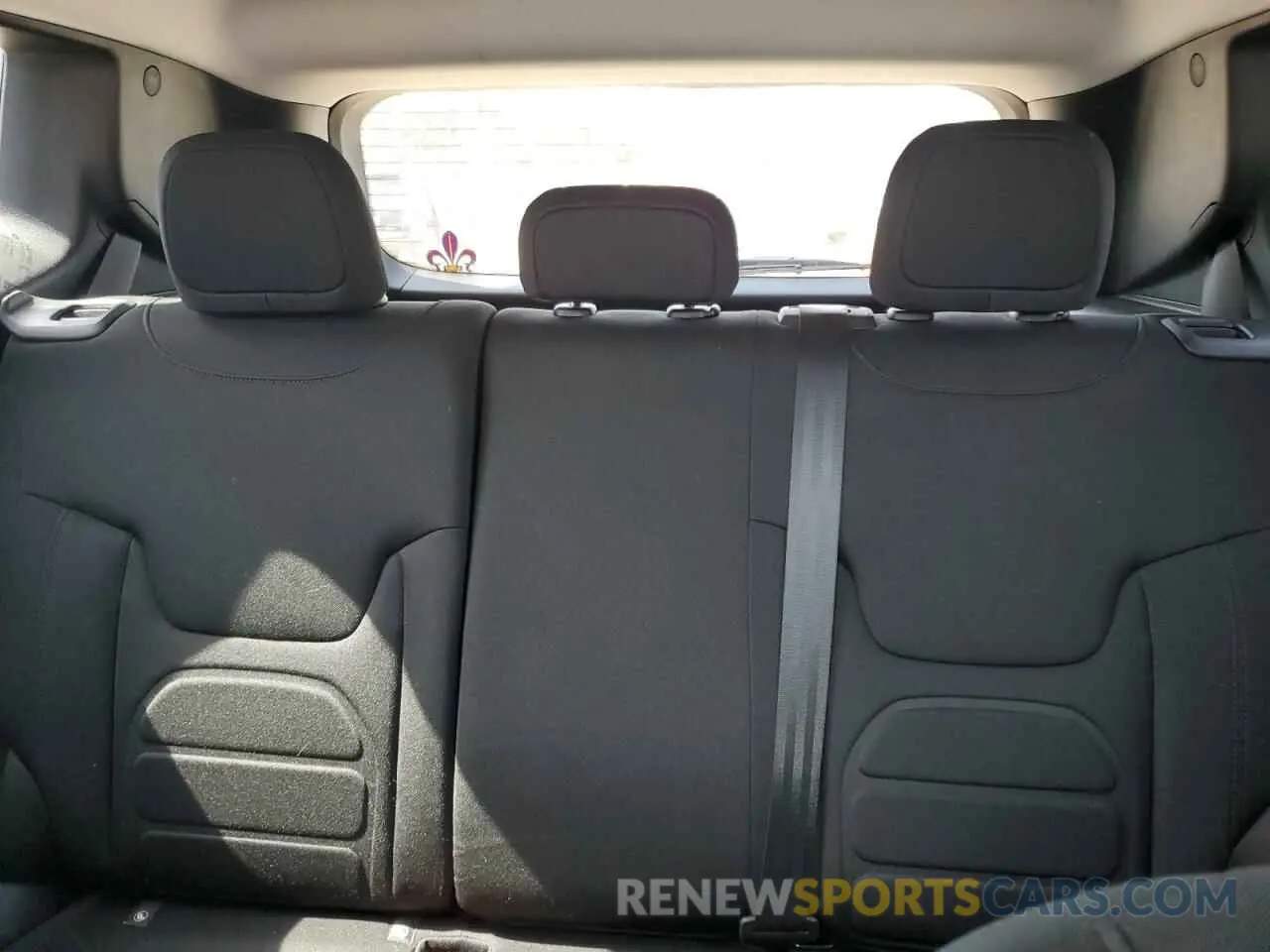 10 Photograph of a damaged car ZACNJABBXLPM04037 JEEP RENEGADE 2020