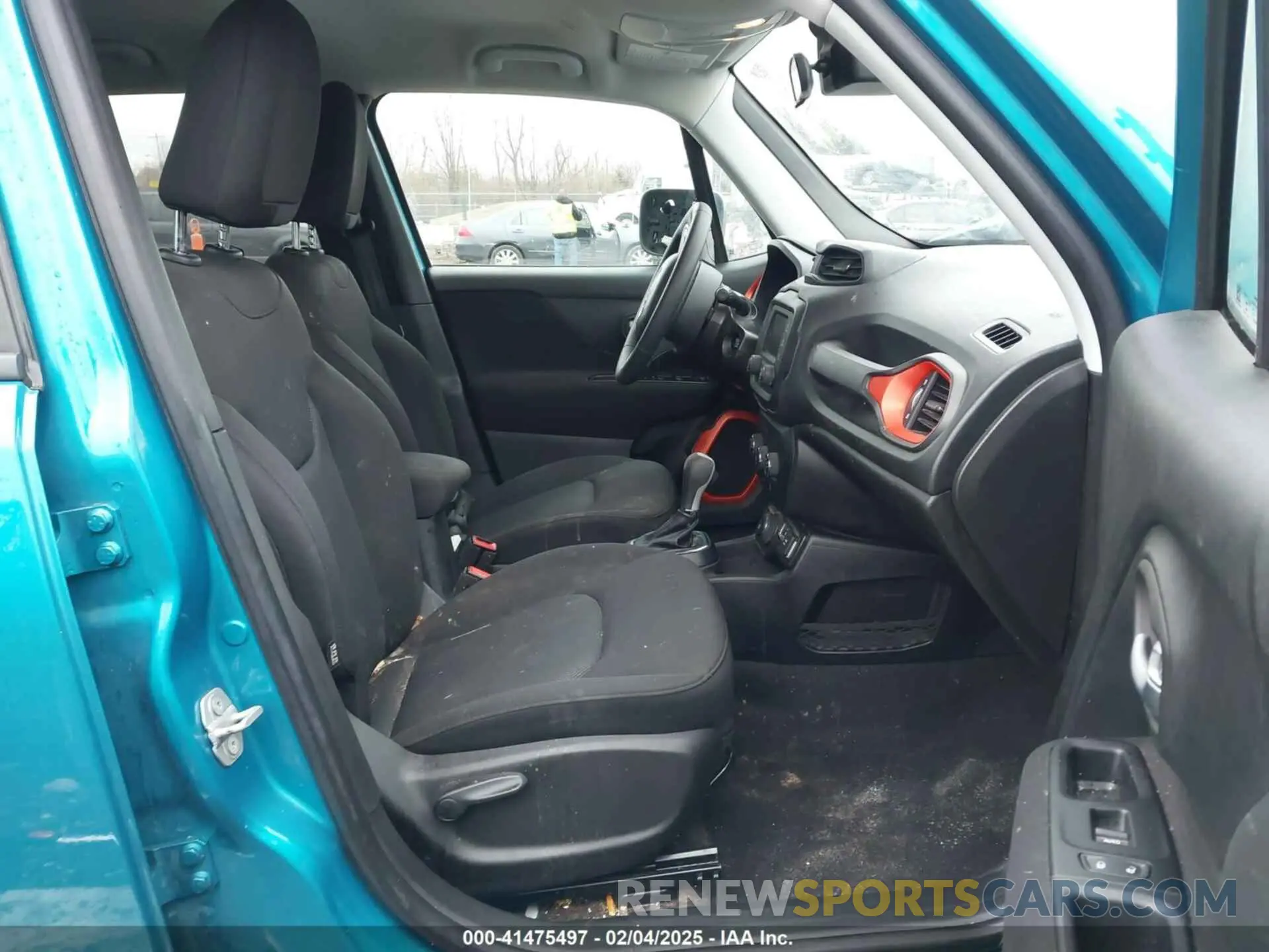 5 Photograph of a damaged car ZACNJBAB0LPL18081 JEEP RENEGADE 2020
