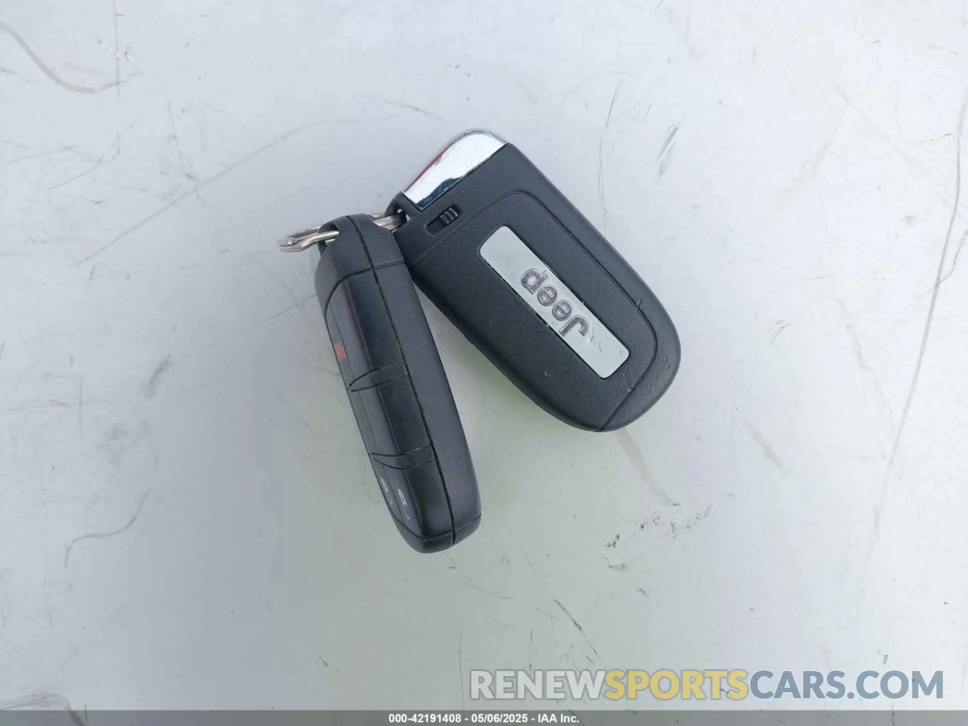 11 Photograph of a damaged car ZACNJBAB0LPL32160 JEEP RENEGADE 2020