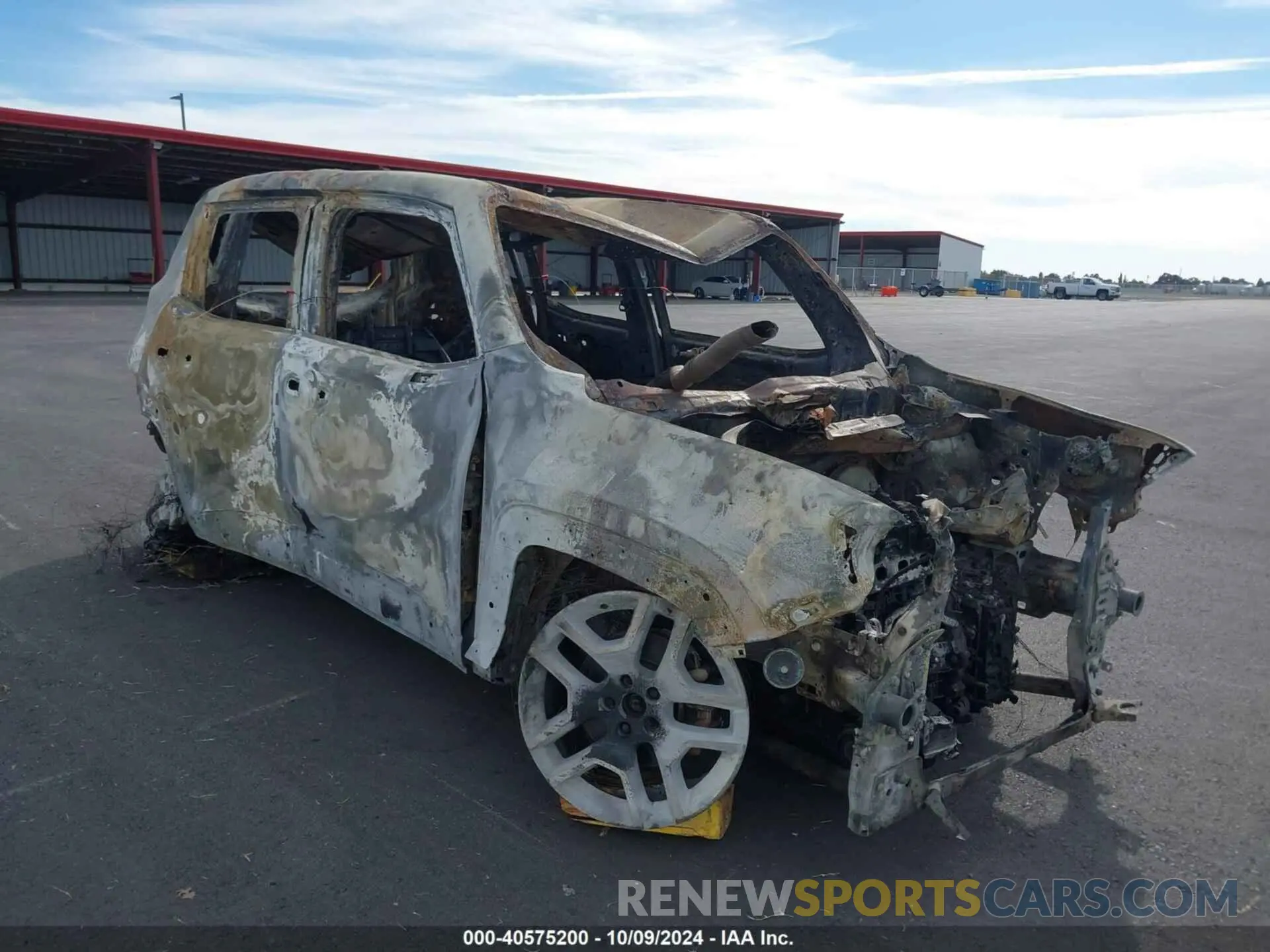 1 Photograph of a damaged car ZACNJBAB0LPL87921 JEEP RENEGADE 2020