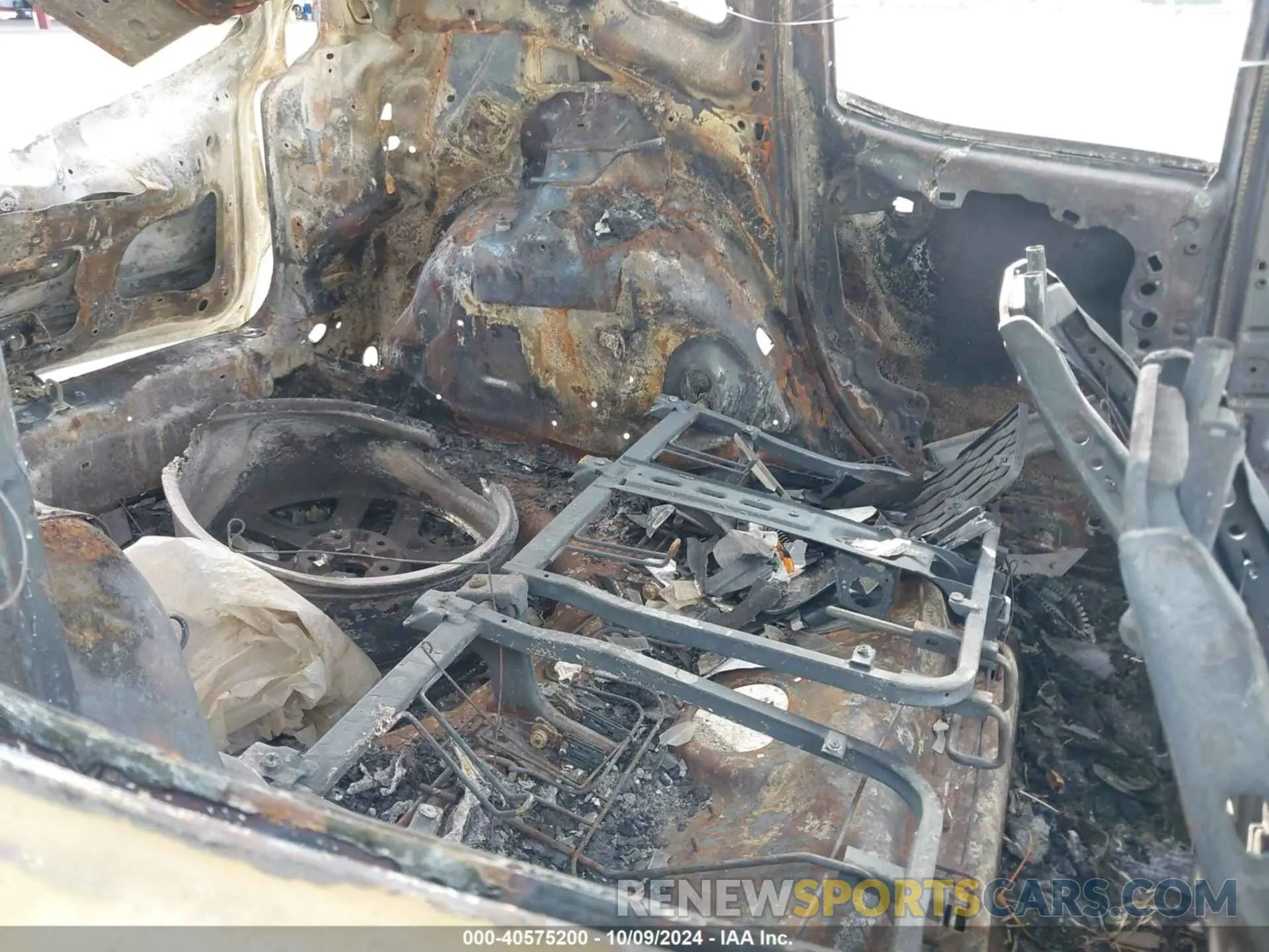 8 Photograph of a damaged car ZACNJBAB0LPL87921 JEEP RENEGADE 2020