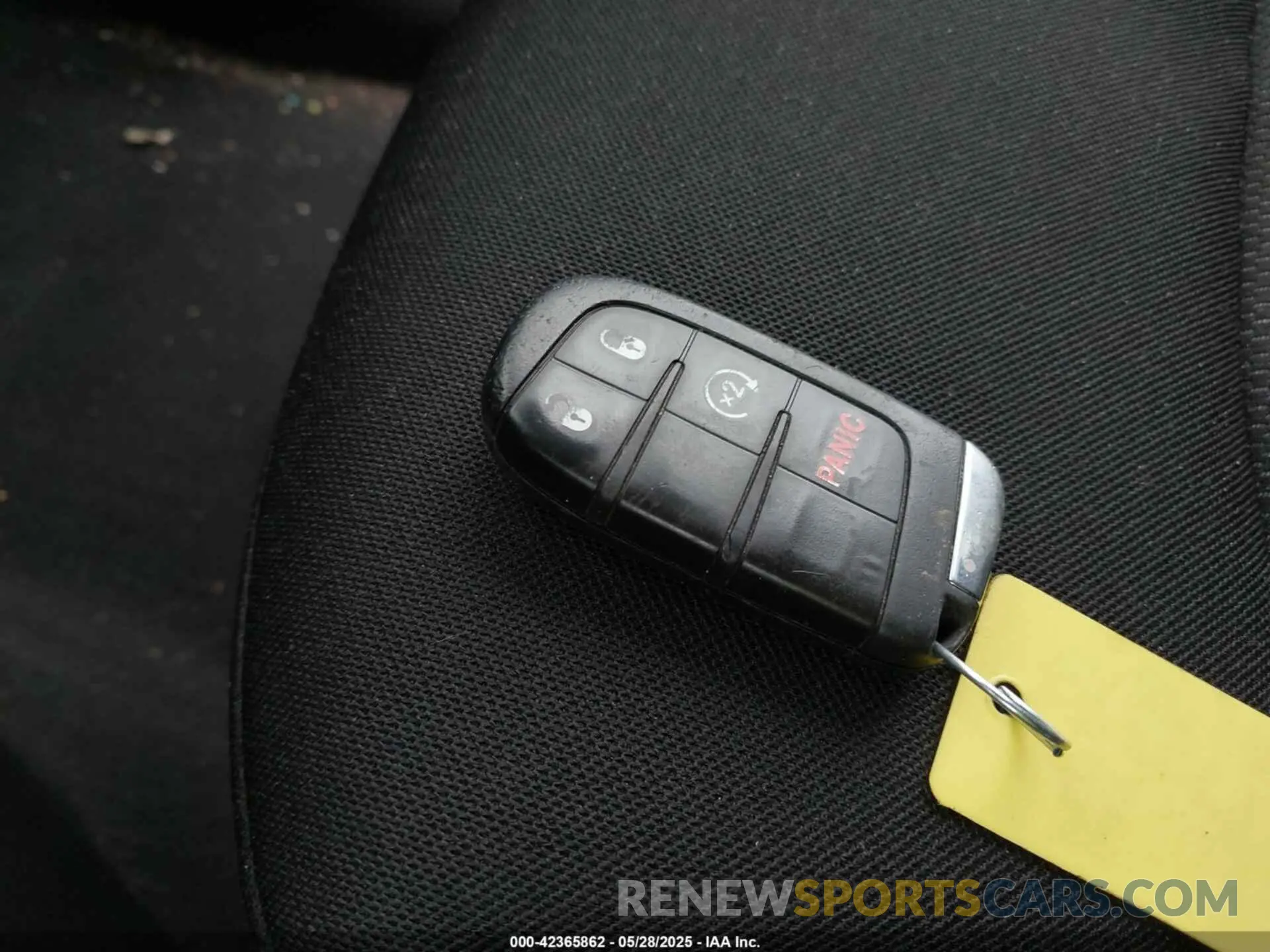 11 Photograph of a damaged car ZACNJBAB1LPL13505 JEEP RENEGADE 2020