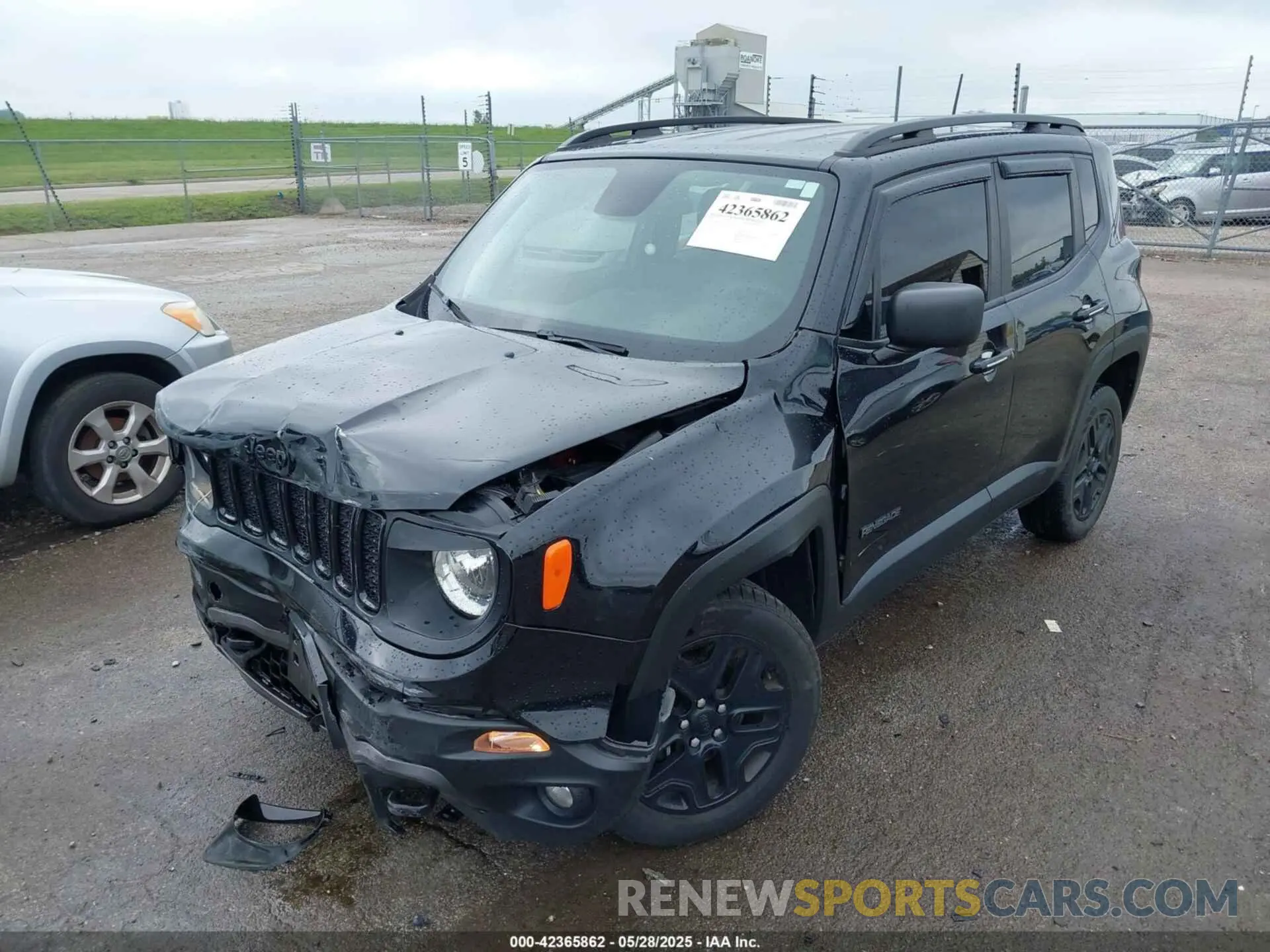 2 Photograph of a damaged car ZACNJBAB1LPL13505 JEEP RENEGADE 2020