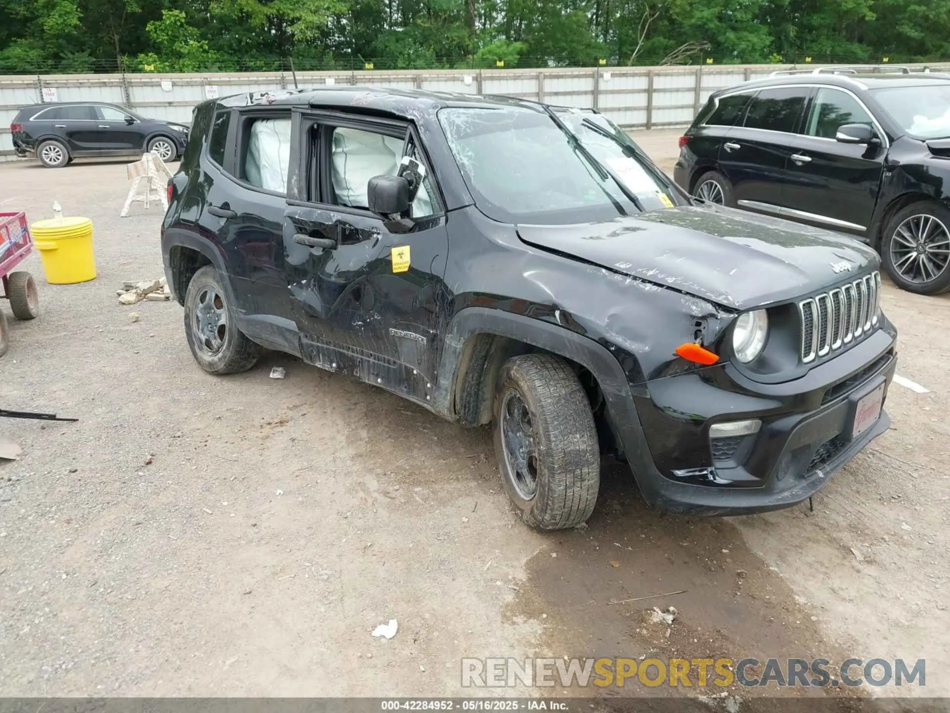 1 Photograph of a damaged car ZACNJBAB1LPL33916 JEEP RENEGADE 2020