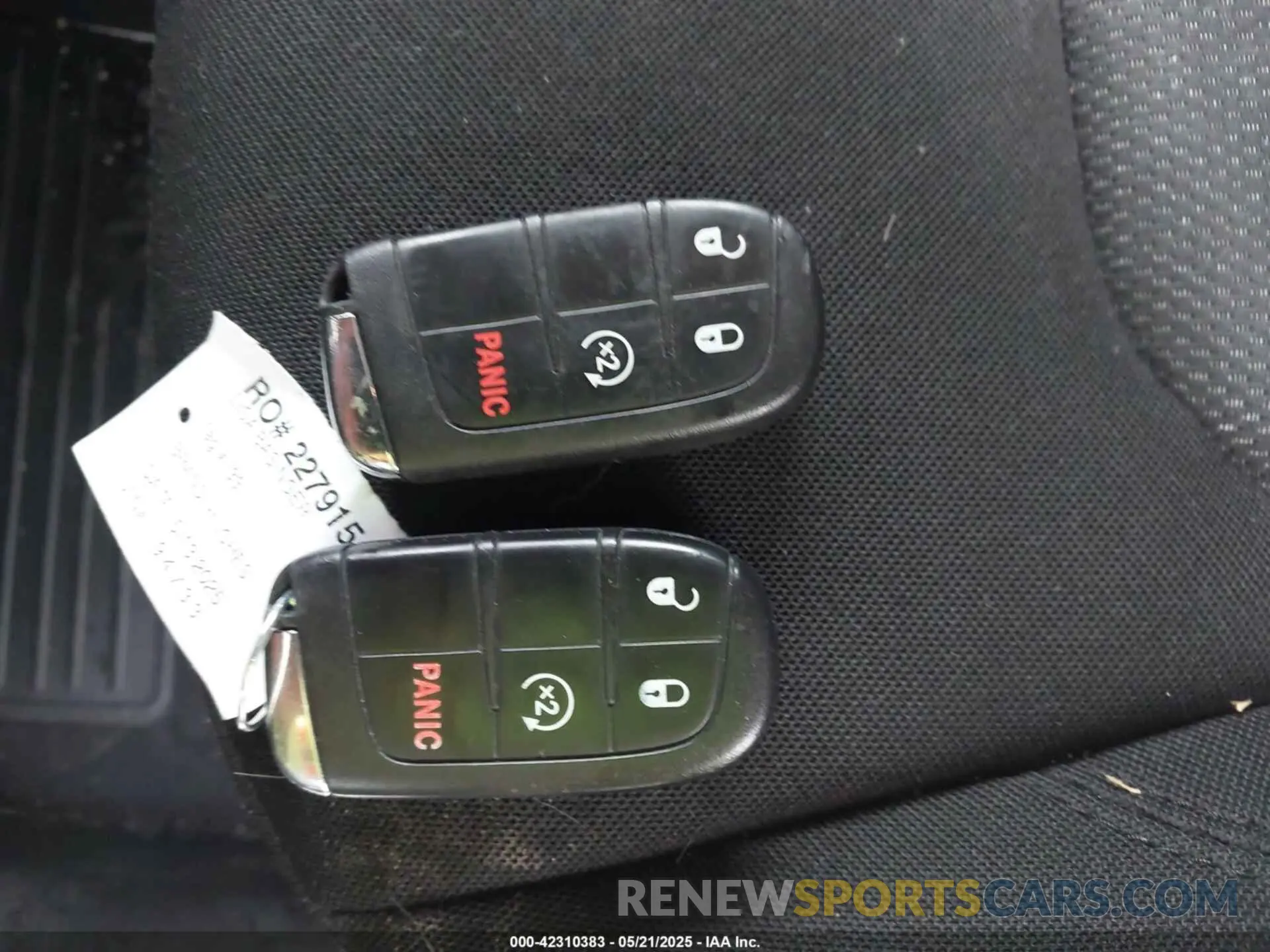 11 Photograph of a damaged car ZACNJBAB1LPL94733 JEEP RENEGADE 2020
